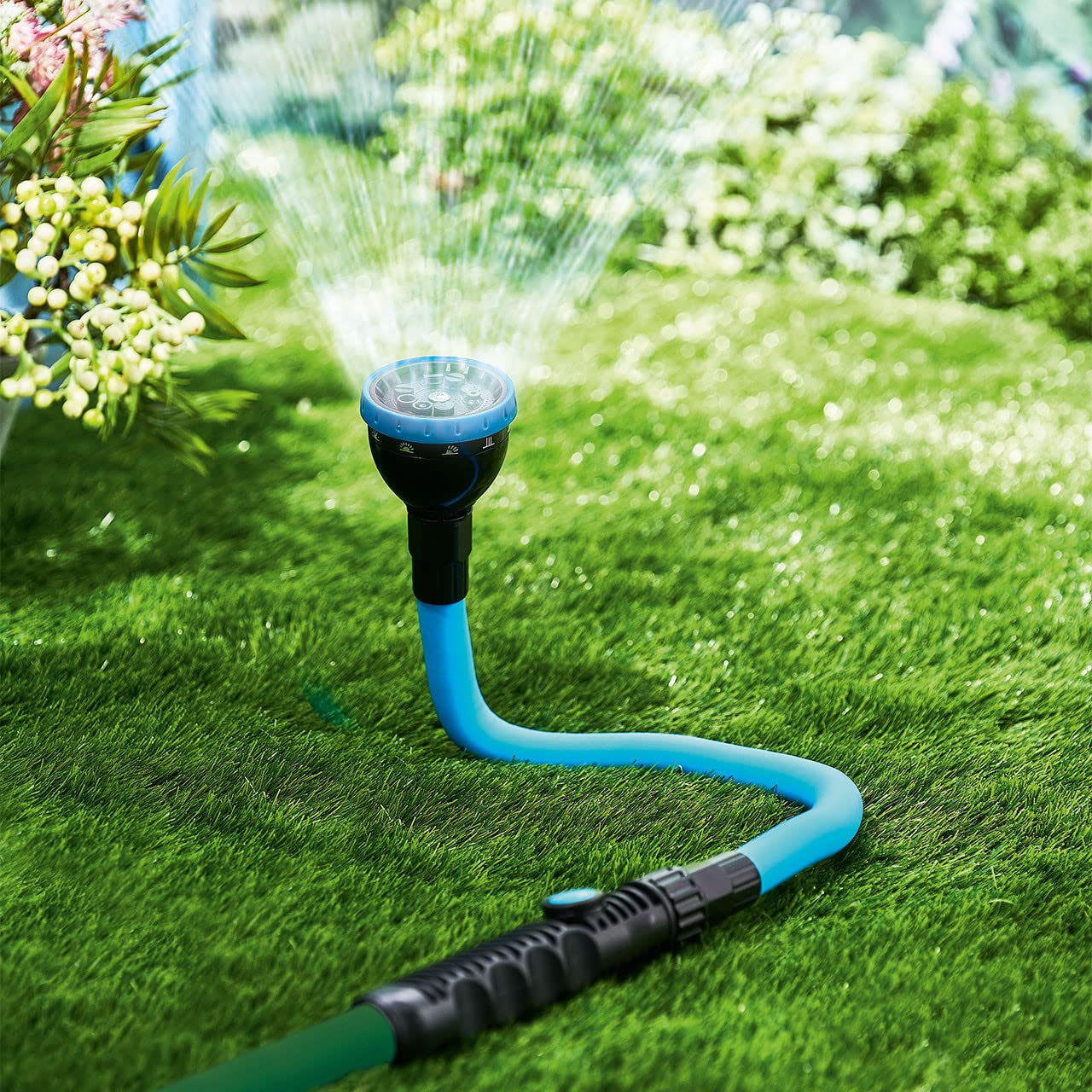 Flexible Watering Wand and Lawn Sprinkler – Universal Hose Pipe Nozzle Attachment with 10 Spray Patterns & 360 ° Coverage for Outdoor Garden Watering, Spraying & Cleaning – Measures 73cm Long