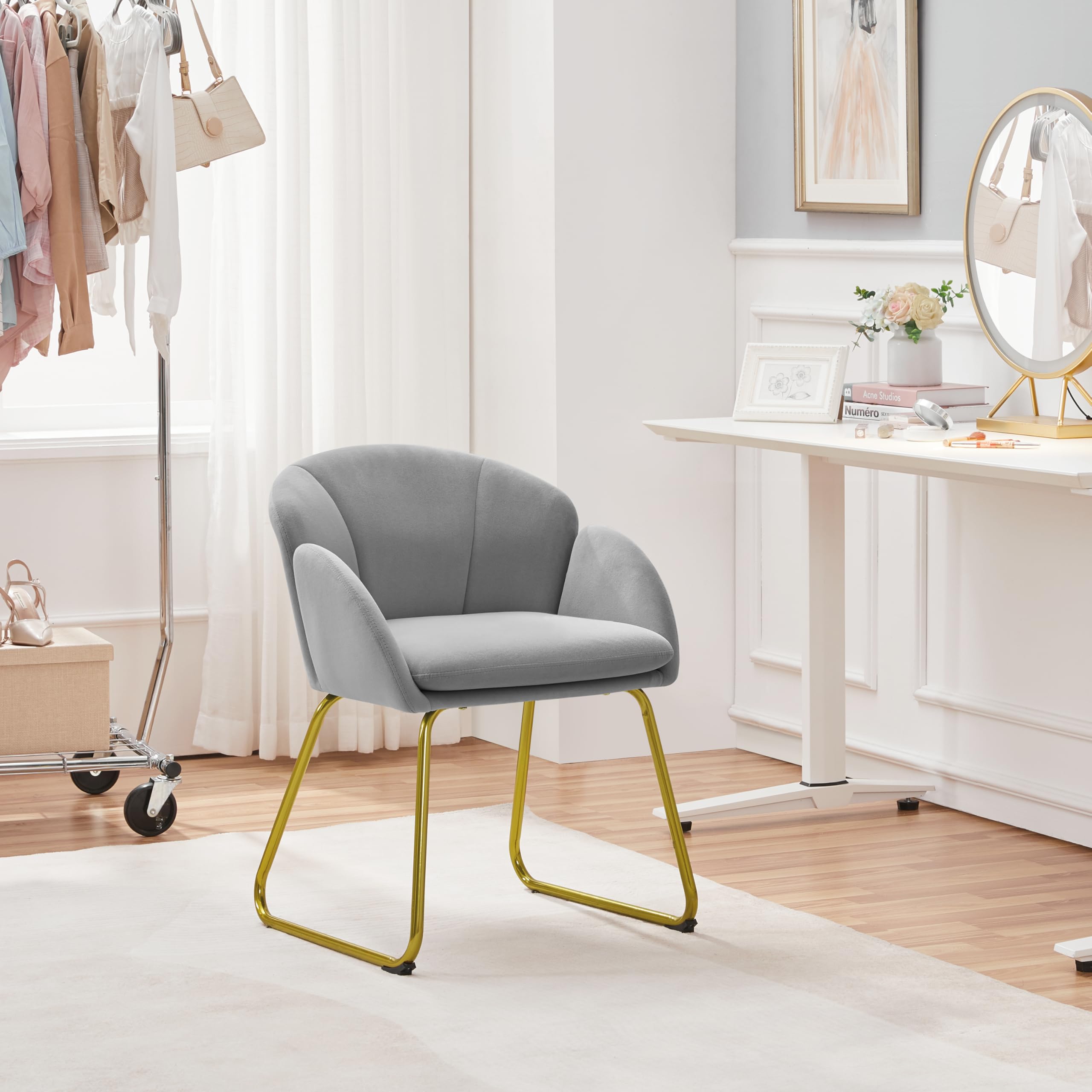 Yaheetech Poltroncina Camera da Letto Salotto Poltrona Soggiorno Imbottita Alta Moderna Ergonomica in Velluto con Schienale Circolare Braccioli Gambe in Metallo Portata 136 kg Grigio