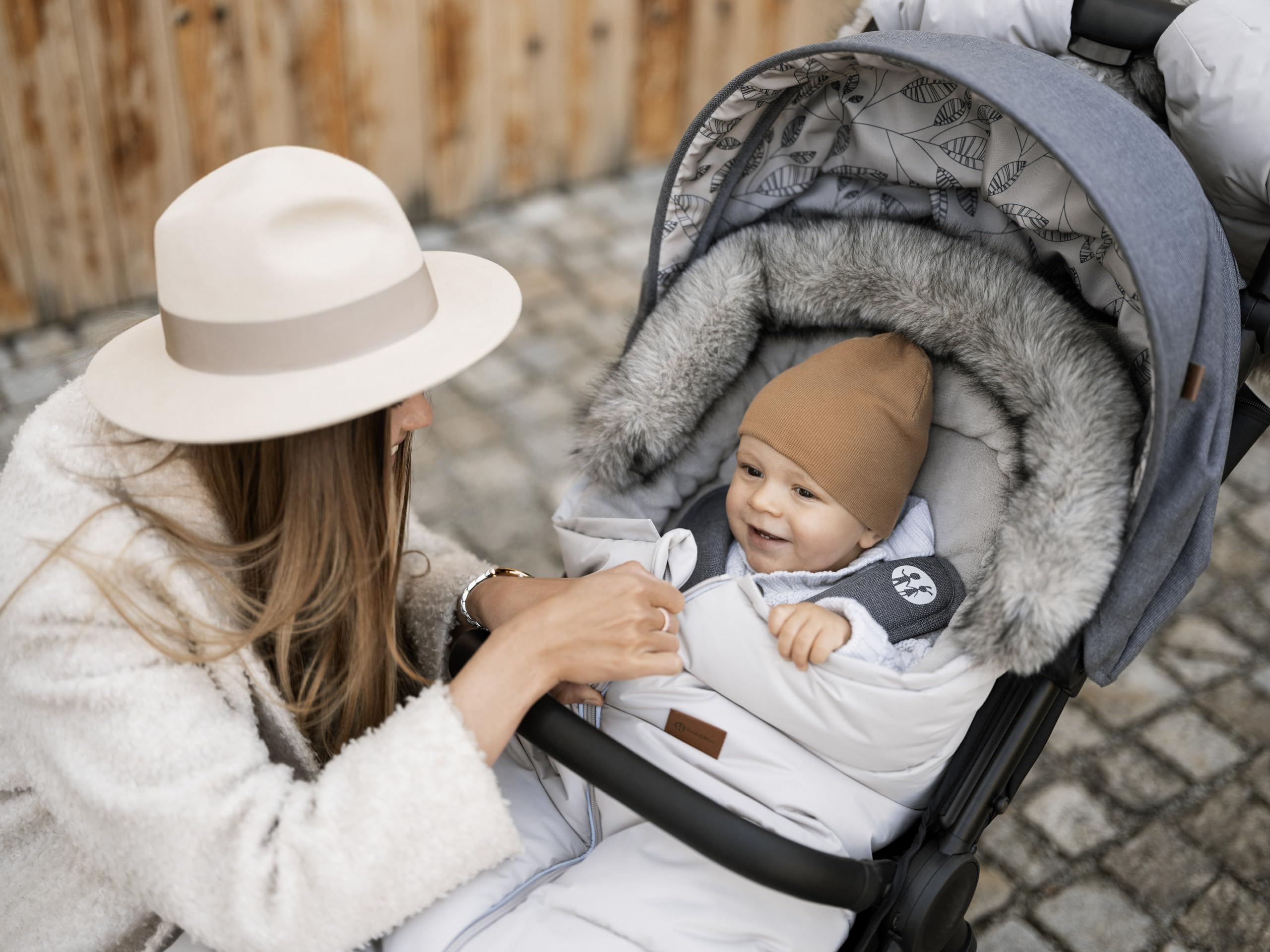 Petite&Mars Fußsack für Kinderwagen Fusak 4v1 Arctic * Winterfußsack für Kinderwagen, Buggy und Autositz * Warrm * Wasserdicht * Winddicht (Rose Petal)