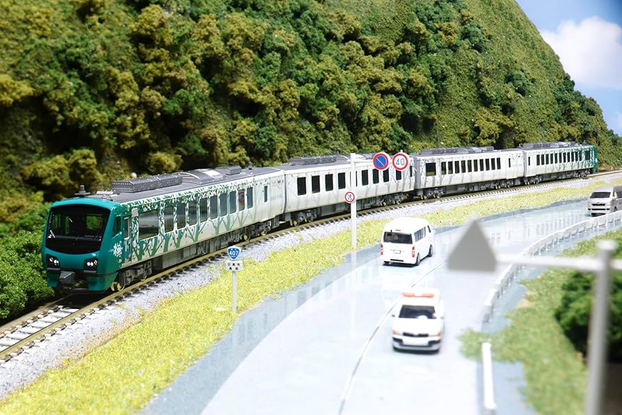 Amazon | カトー (KATO) Nゲージ HB-E300系 「リゾートしらかみ