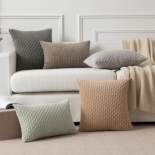 Vista 444 de Kevin Textile - Juego de 2 fundas decorativas para cojines, de pana y con moderno estilo campestre bohemio a rayas para decorar hogar, sofá, cama