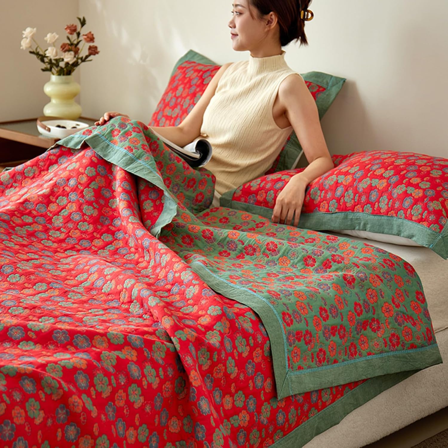 King Full Size Quilted Quilt, Fashion Embroidery Patterns Bed Quilt Washable Not Fade Thin Nap Throw Blanket for Car Office Travel Camping Sofa(H,220 * 240cm/87 * 94")