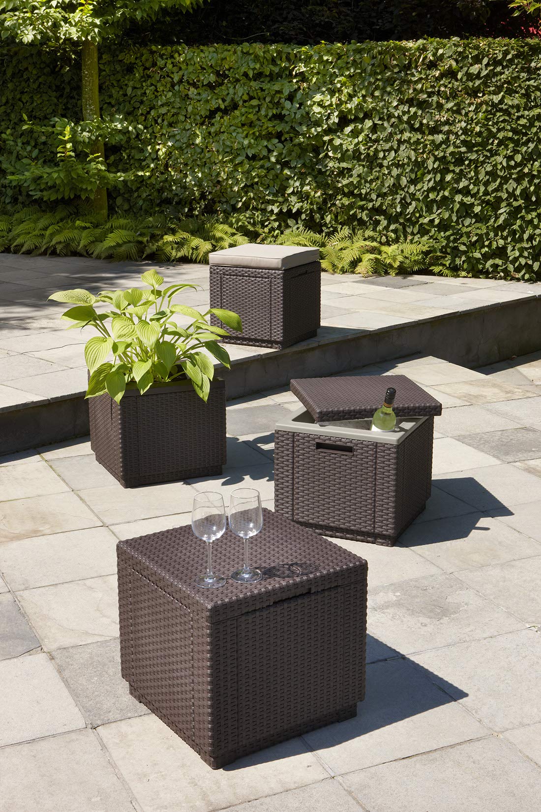 Keter Table glacière à bière et vin Parfaite pour Votre terrasse, Pique-Nique et Accessoires de Plage