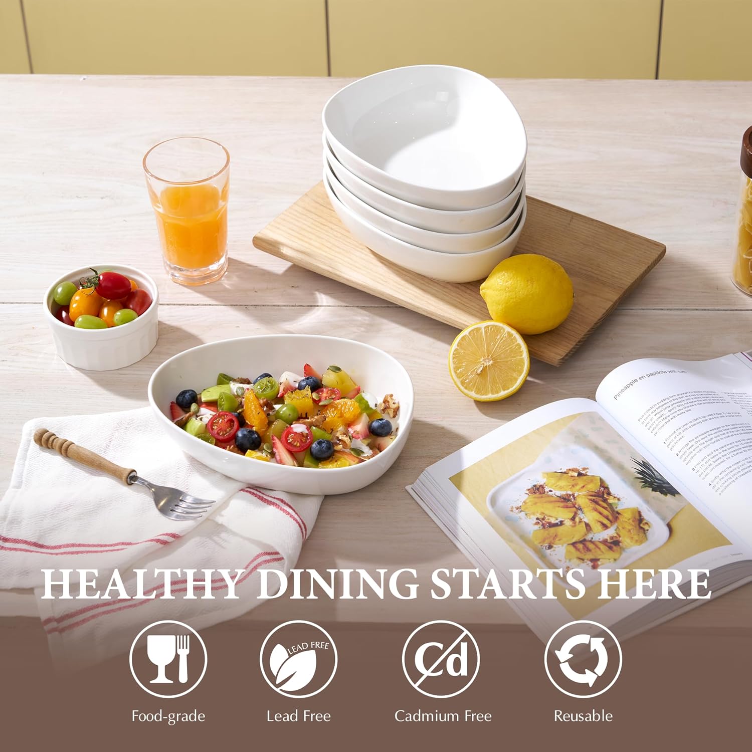 MINH LONG 32 OZ Porcelain Bowls, Large Soup Bowls Set of 4 - White Ceramic Bowls for Ramen, Cereal, Pasta, Salad, Mixed Fruit - Chip-Resistant, Dishwasher & Microwave Safe, Stackable for Kitchen Use