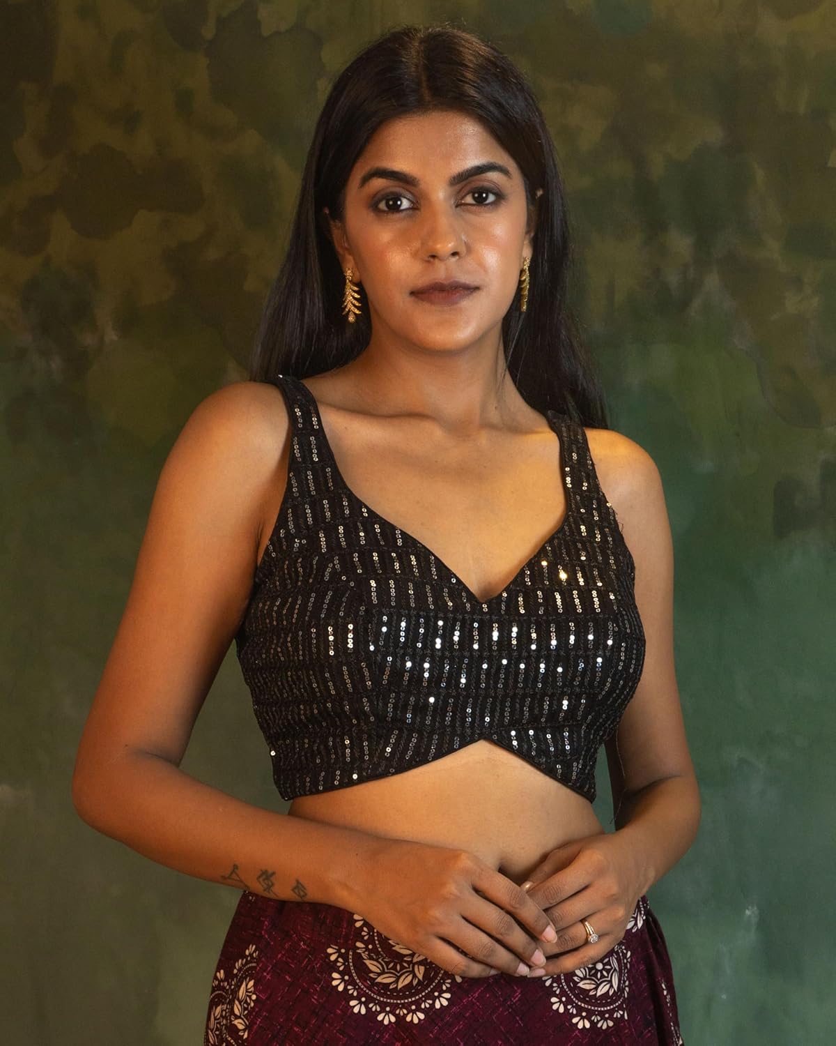 FIGURE'S DESIGNER Women's Sequin Embroidered Sweetheart Neck Sleeveless Readymade Saree Blouse E7 - Image 2