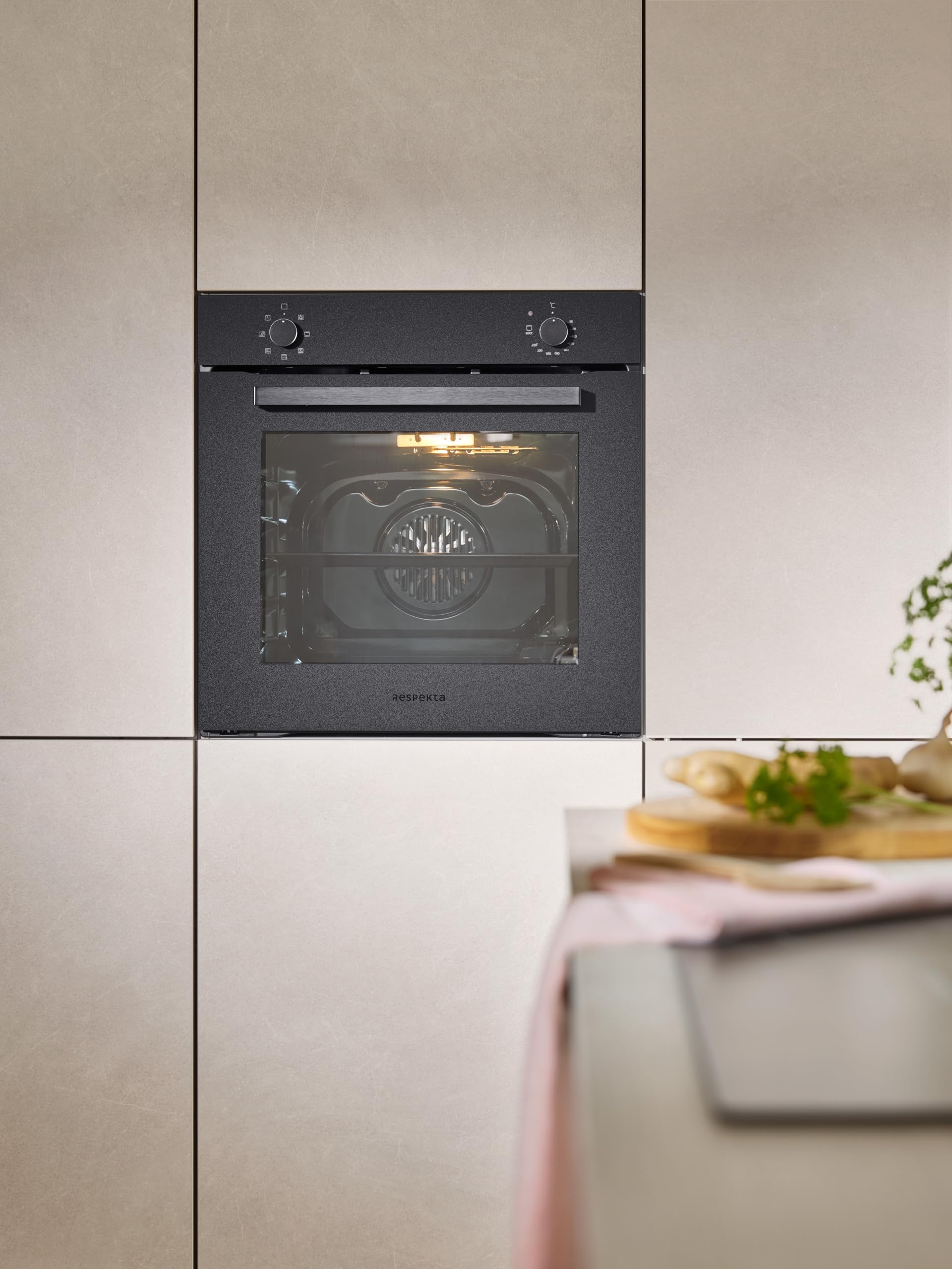 Respekta four encastrable autonome design noir mat AB121MS-26 / classe énergétique A / 72 litres / 7 modes de cuisson/fonction décongélation/cuisson assistée à la vapeur