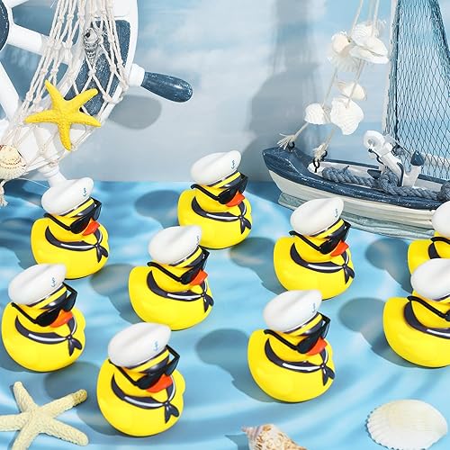 Miniatura 3 de Shappy Juego de 24 patos de crucero a granel con lentes de sol, 2 x 1.9 x 2.4 pulgadas, mini patos de goma de vela, juguete chirriante para fiesta