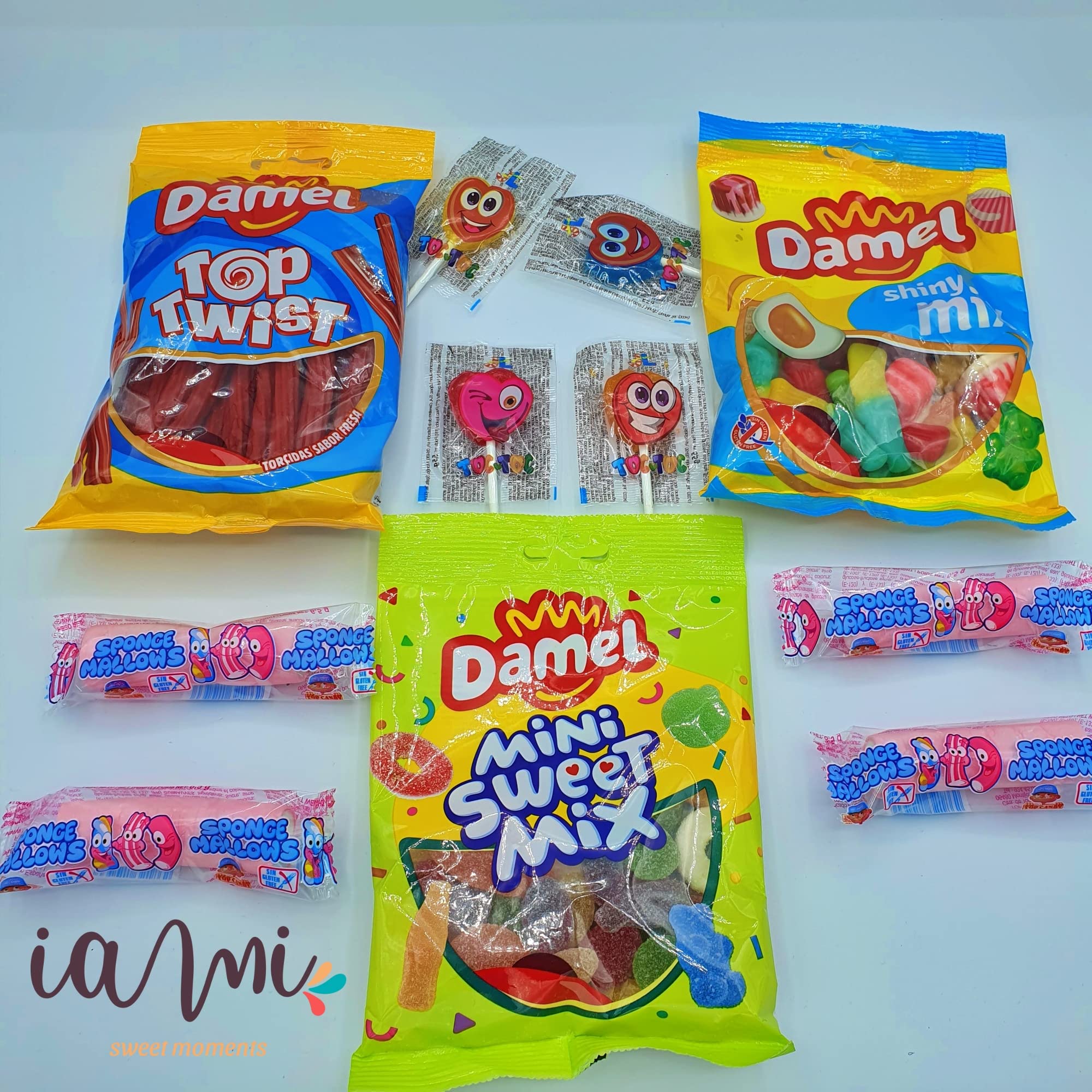 Mega Caja Chocolates y Chuches - Regalo para GOLOSOS - Mega Pack PREMIUM. +40 Chocolatinas. Kinder Bueno - Huevos Kinder - Bombones - Golosinas. IDEAL para REGALAR. [IAMI]