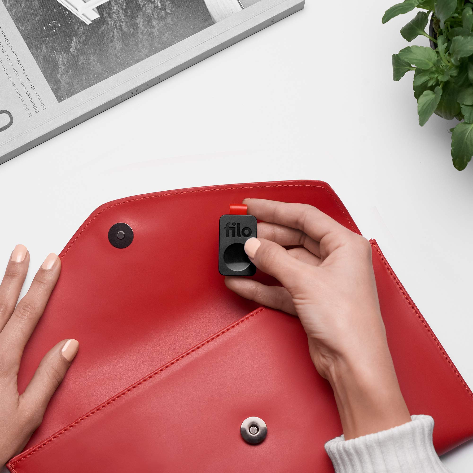 Filo Tag - Localizzatore Bluetooth - Trova Oggetti Compatibile con iOS e Android - 1Bianco+1Nero