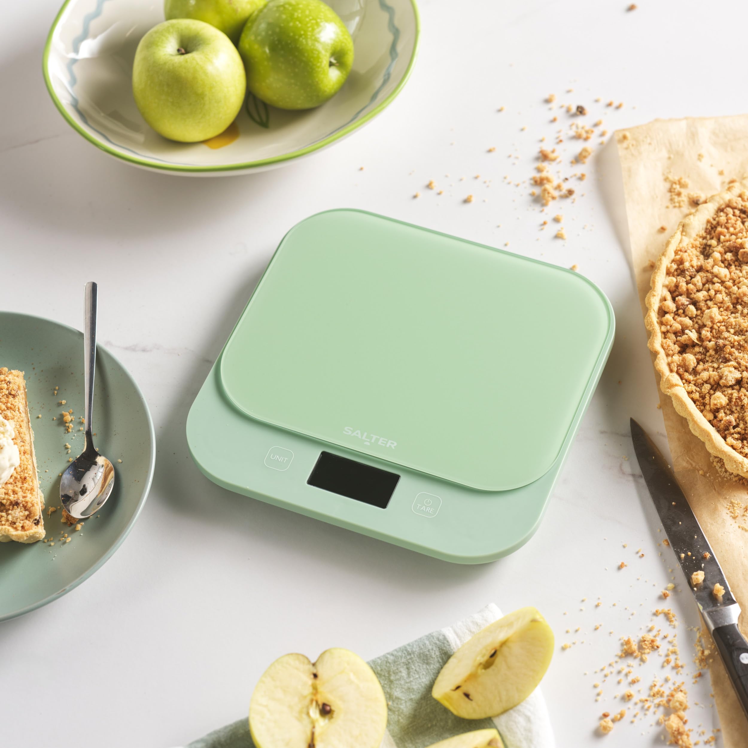 Salter British Bakes Cyfrowa waga kuchenna, 10 kg, dokładność 1 g | Tarowanie Add & Weigh, tryb płynów, wodoodporna, zmywalna, platforma ze szkła hartowanego, podświetlany wyświetlacz