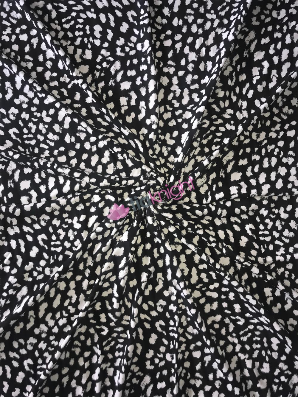 100% Viscose Light Weight Woven Material | Summer Dressmaking & Display Material | Same Day Dispatch | Sold by The Metre | by Tia Knight (Animal Fuzz Black/White, SQ561 BKWHT)