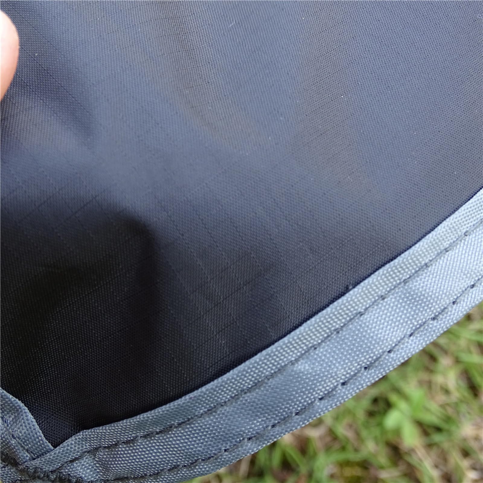 Tappetino da spiaggia impermeabile leggero pieghevole da campeggio all'aperto compatto senza sabbia telo da picnic per viaggi e spiaggia