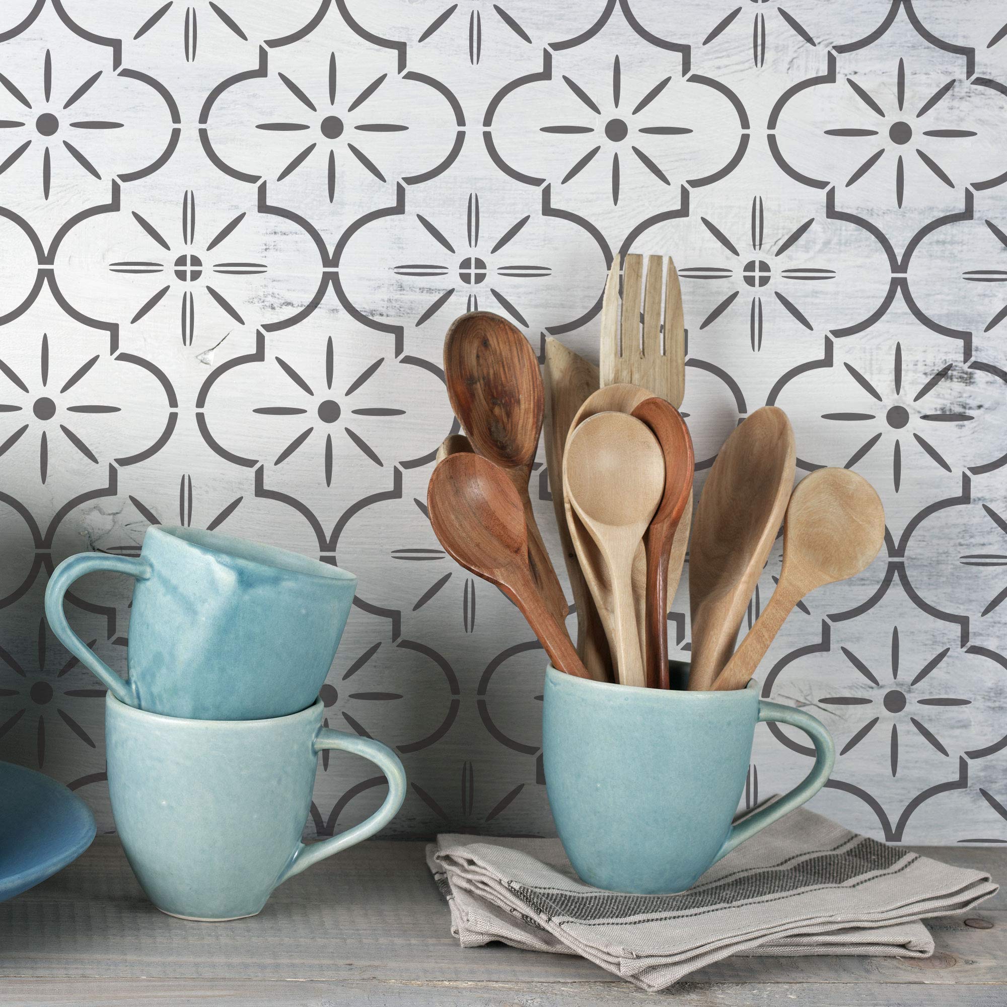 NAKLEO Lucca Tile Plantilla de plástico reutilizable – 33x33cm - Morisco Floral Español - Geométrico marroquí - Adoquín Bloque Concreto Piso Pared Pintura Plantilla Madera