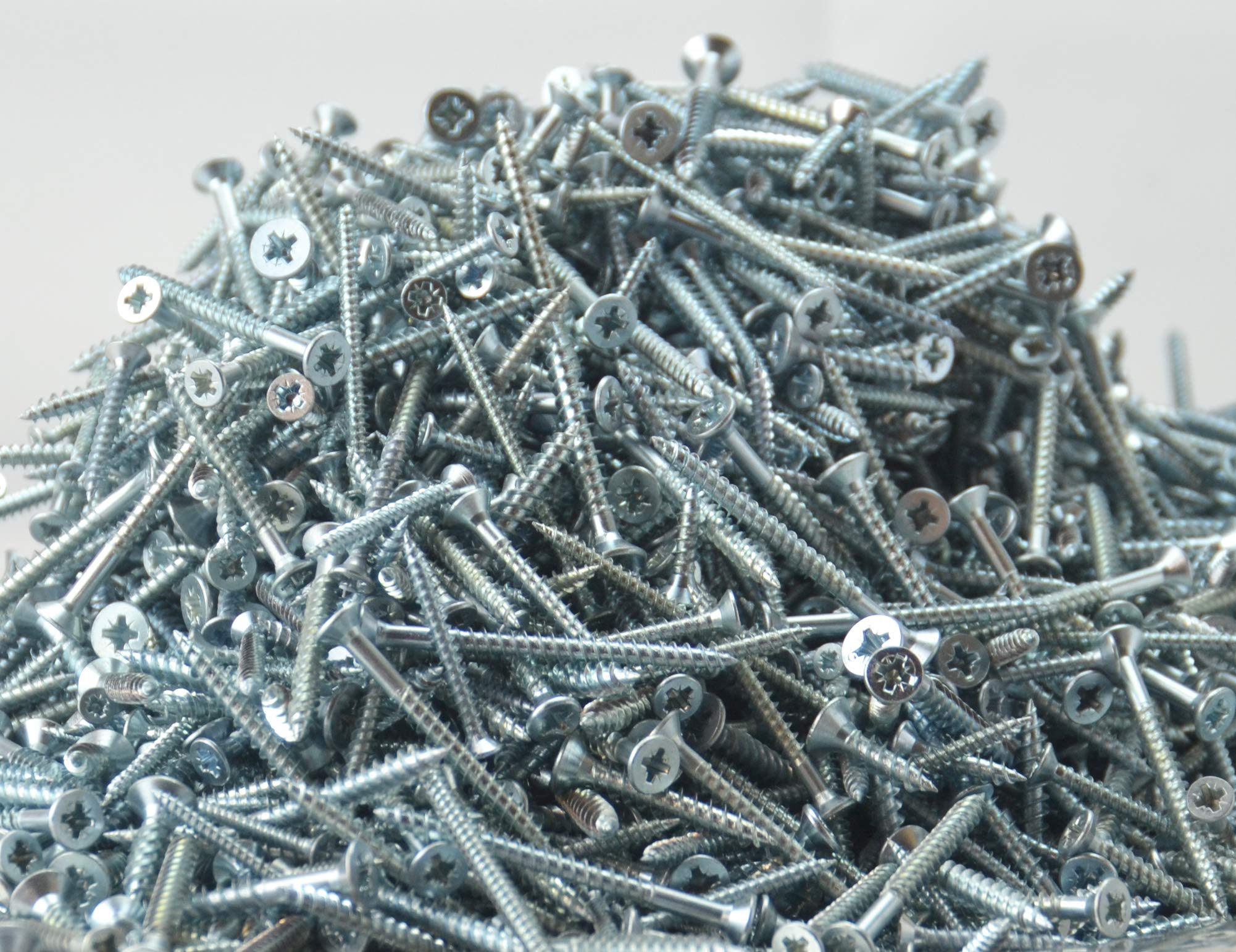 Fixings & Fasteners Silver 200G Of Screws Mixed Assortment Zink Plated, Twin Thread Genral Purpose Assorted Wood Screw (0.2)