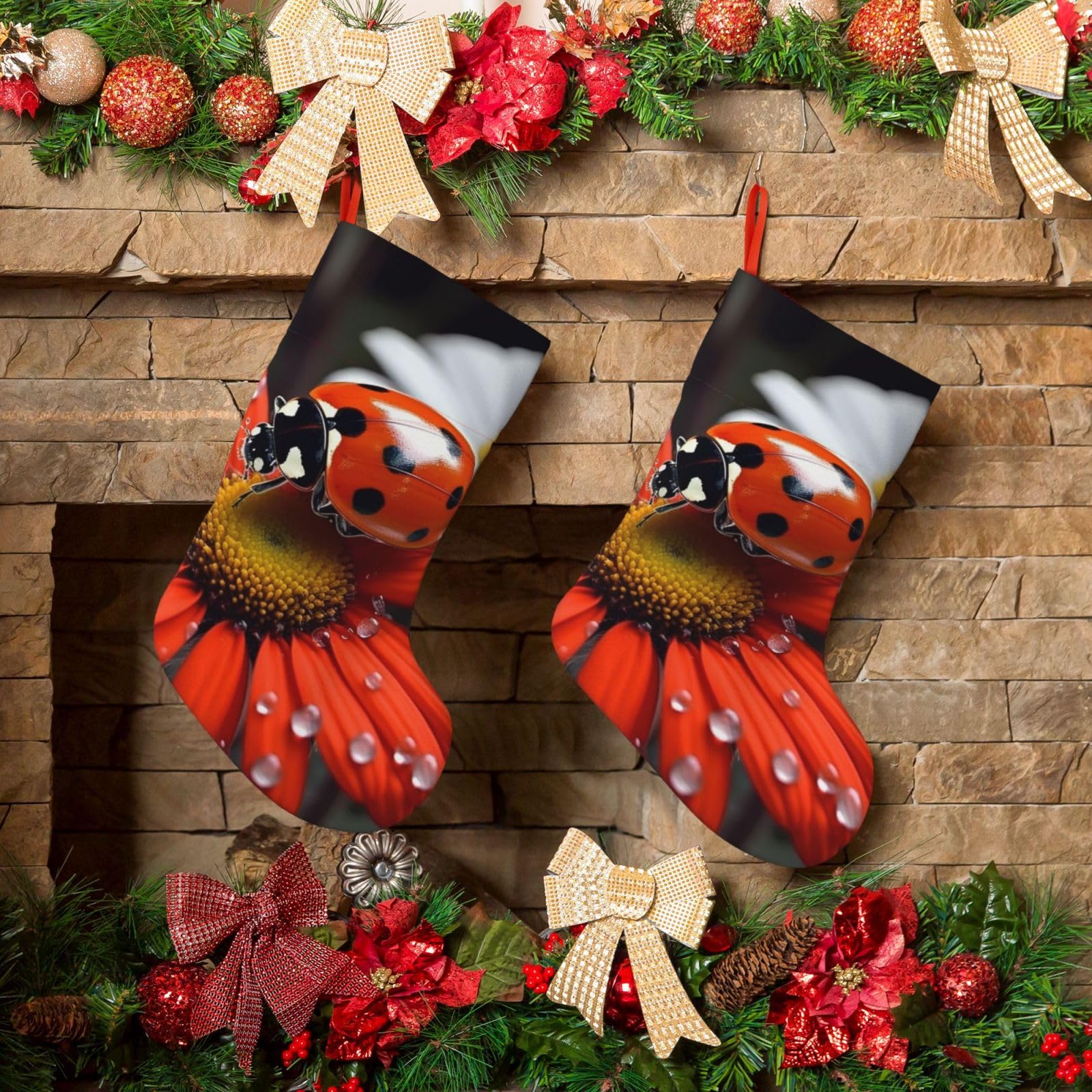 Ladybug Daisy Christmas Stockings 18 Inches Velvet Xmas Fireplace Hanging Stocking Rustic Christmas Santa Stockings for Home Christmas Decorations Party Favor Supplies