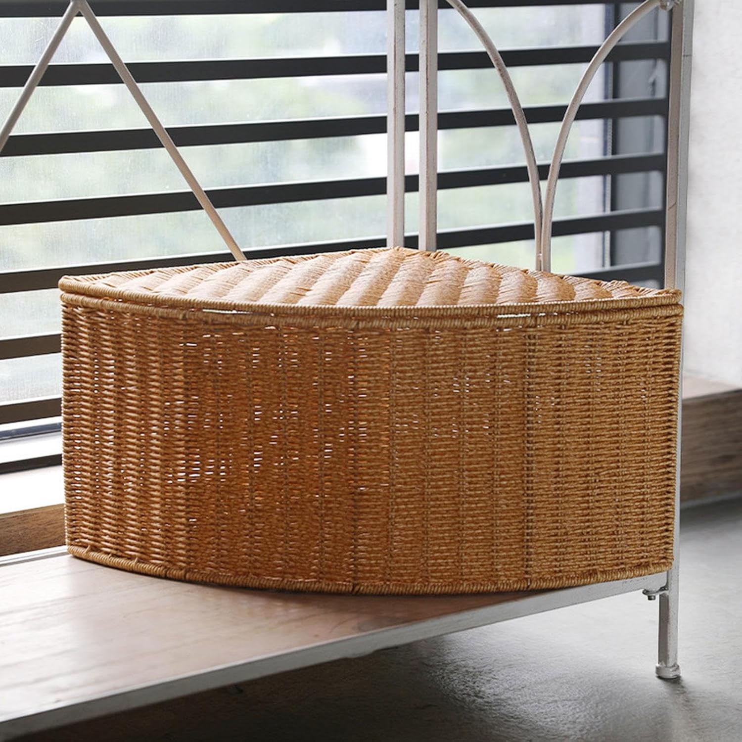 Corner Storage Basket Fan Shape with Handle Multifunctional Sturdy Accessory Organizer for Bedroom Magazines Clothing Office , Height 21 cm