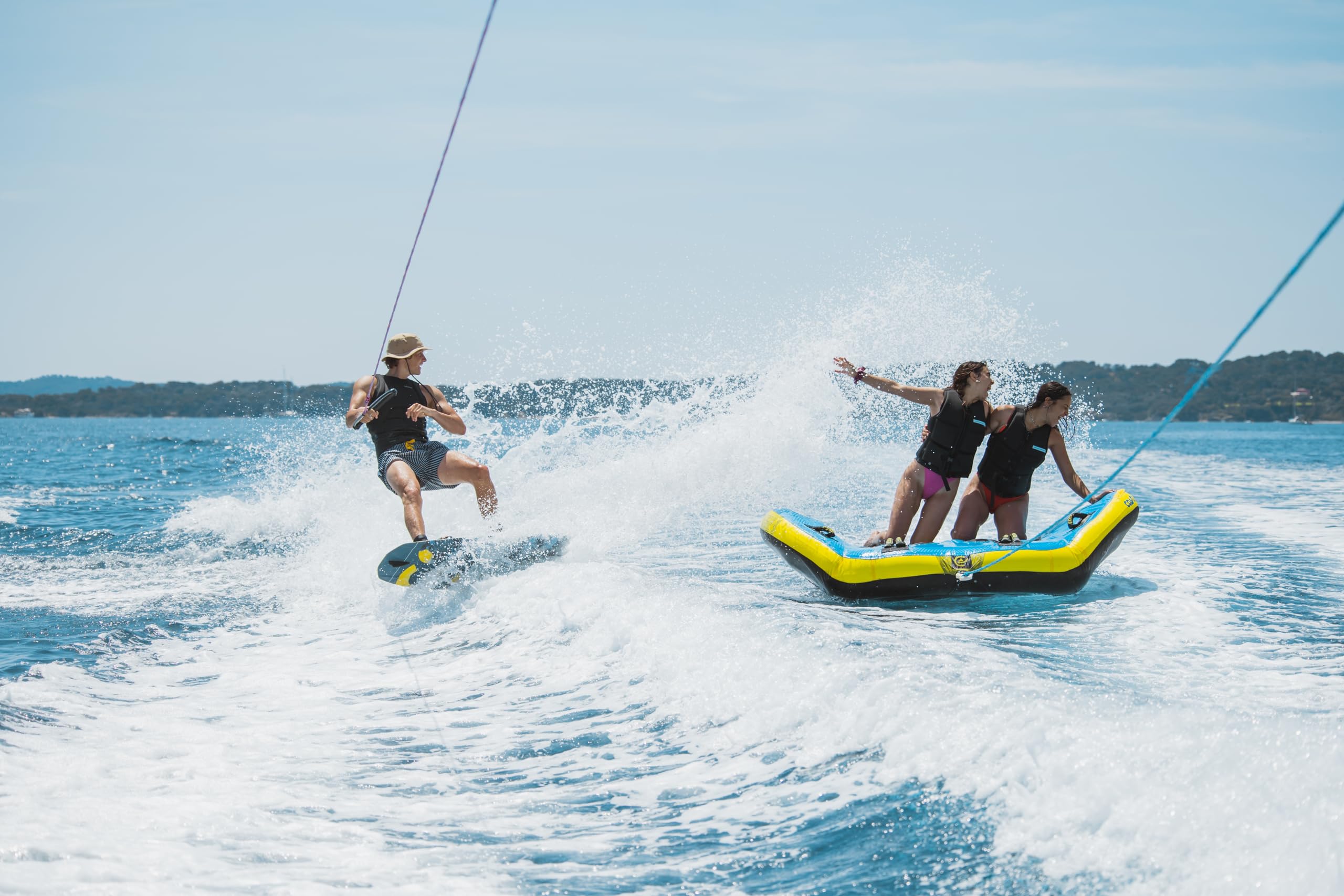 Coasto Wakeboard Kyanit 140 PB-CWKBKYANIT Planche Légère Confortable Pratique pour Tous Les Riders Tout Niveau Chausses Comprises Charge Max 90 kg 140 cm
