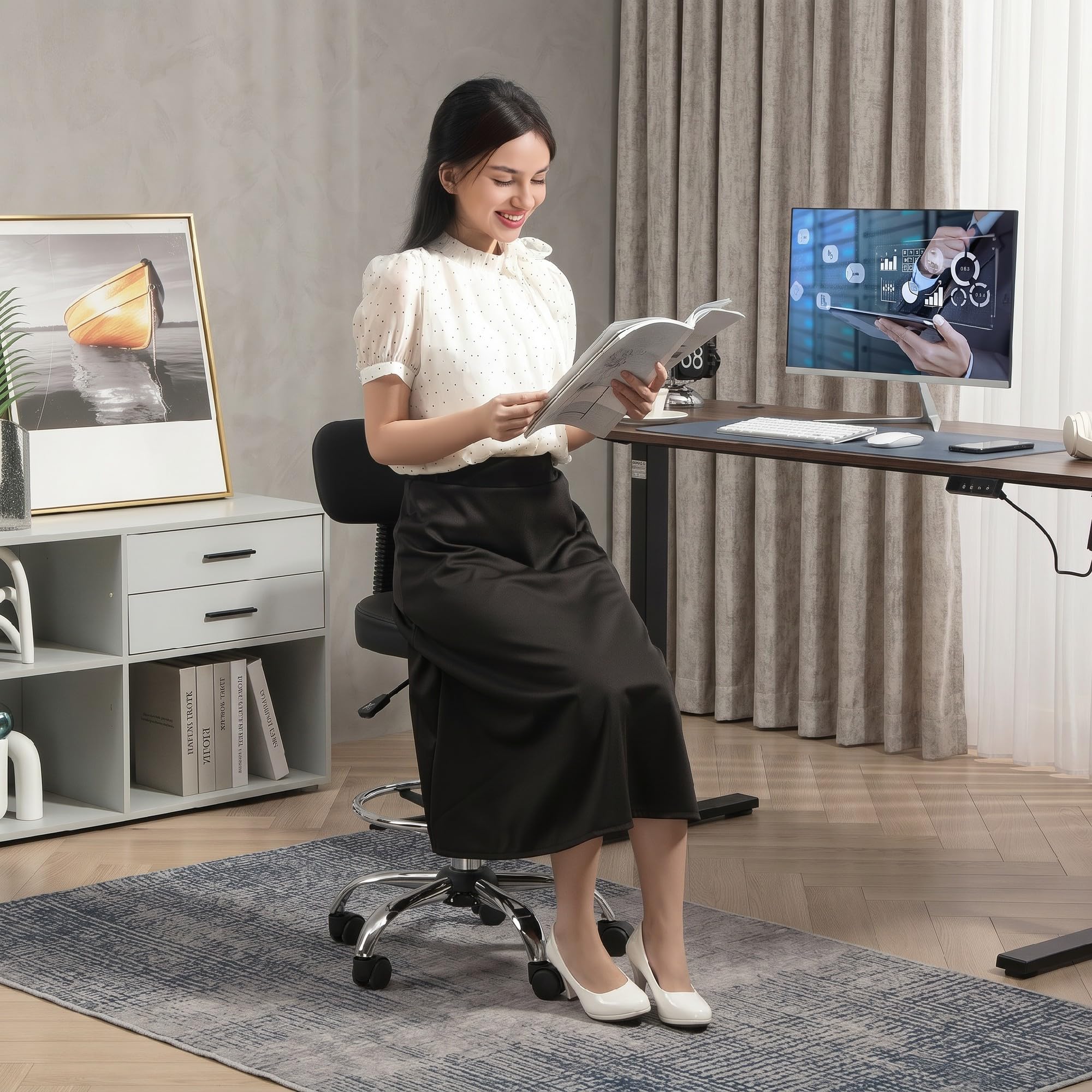 HOMCOM Chaise de Bureau Ergonomique Dossier Réglable Repose-Pieds Noir | Chaise de Dessin Sans Accoudoirs, Hauteur Ajustable, Pivotante à 360°, Tabouret Bureau