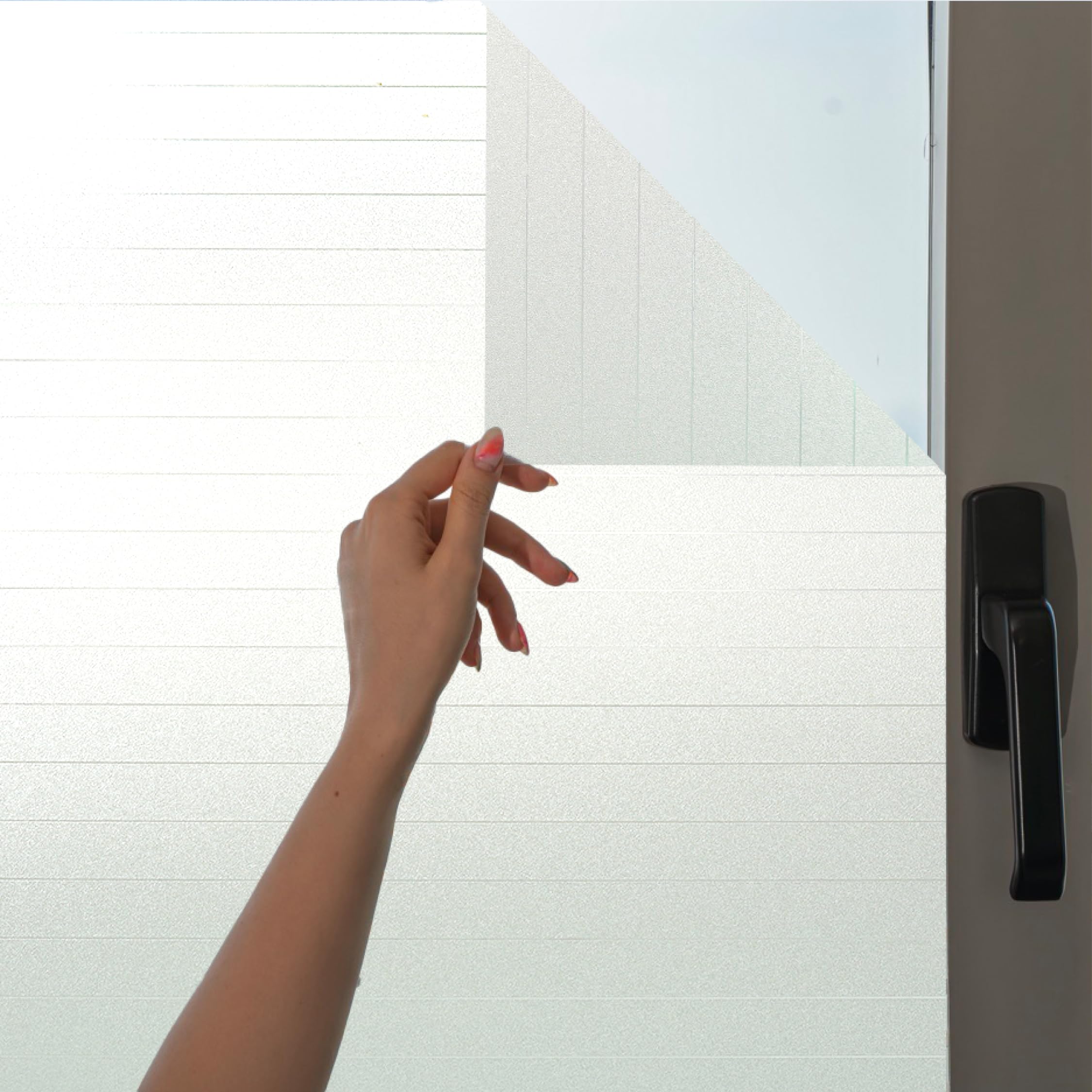MARAPON Fensterfolie Blickdicht von aussen mit Nadelstreifen 1,18x2 m Sichtschutzfolie Fenster mit statischer Haftung, Milchglasfolie für Sichtschutz Fenster, Folie Fenster Sichtschutz gestreift