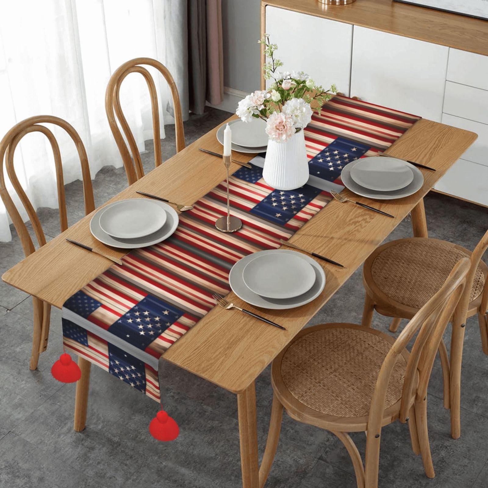 Drapeau américain patriotique en chemin de table long et rustique pour cuisine