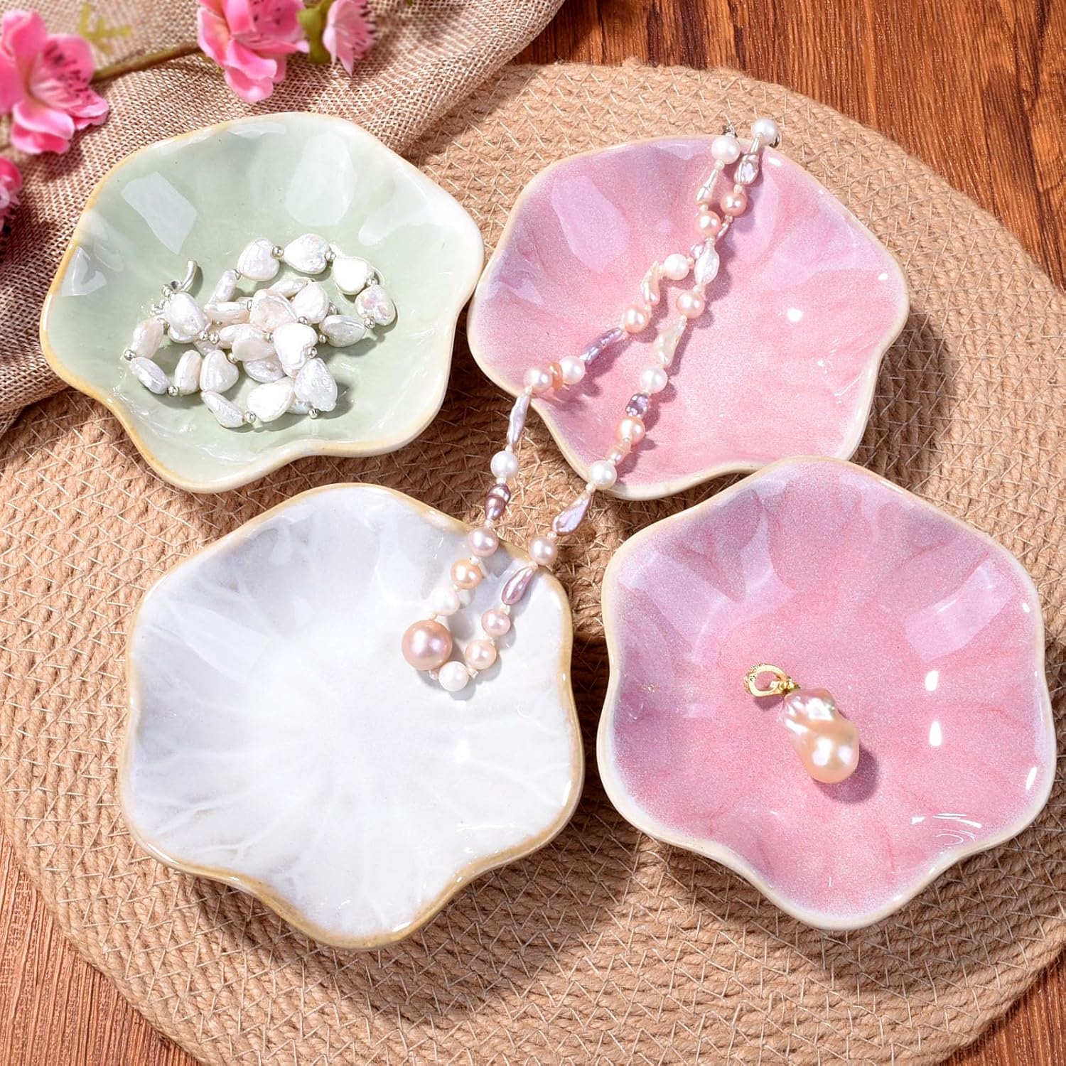 Porcelain Jewelry Dish Set of 2, 4.25'' Leaf Shaped Ceramic Ring Holders image 3
