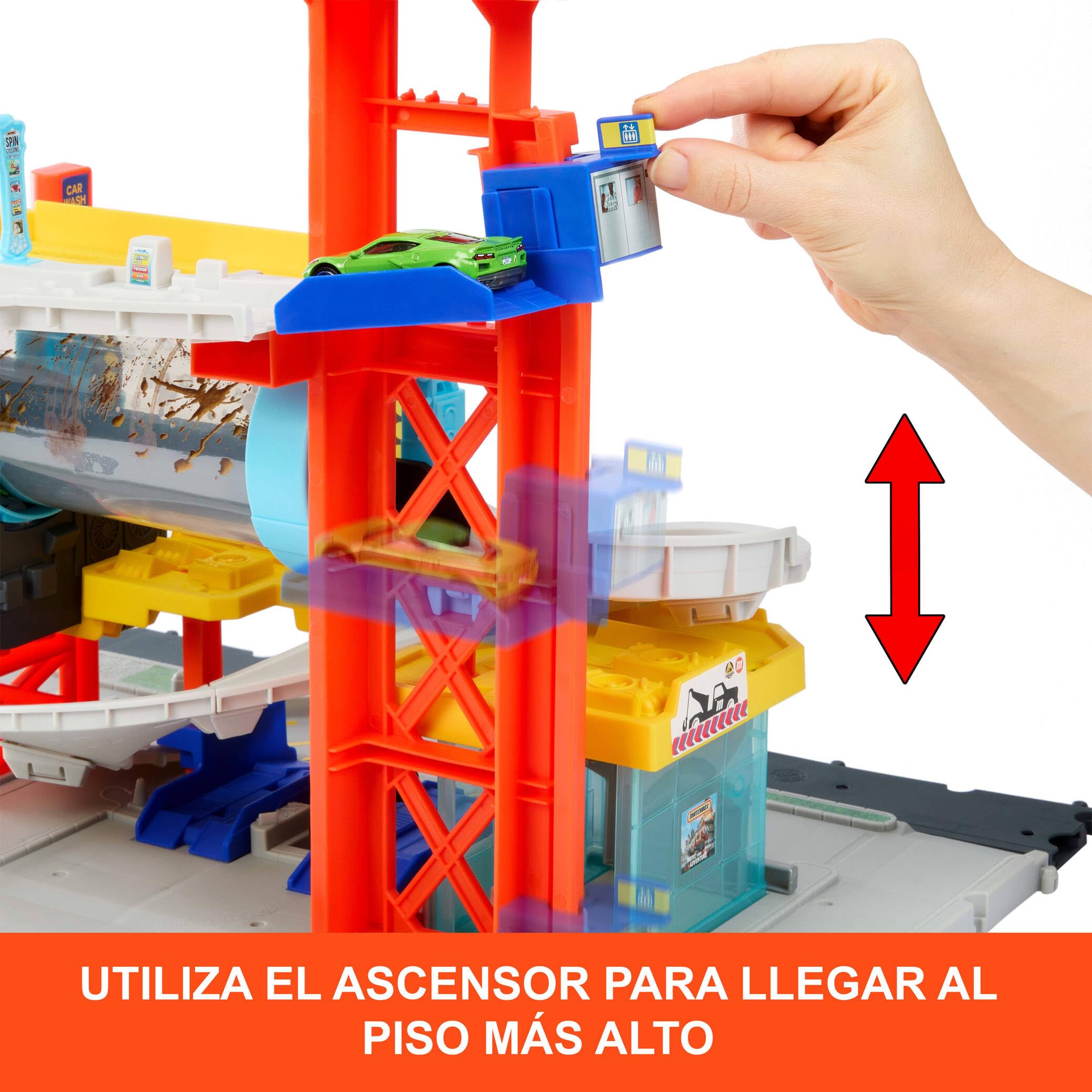 Matchbox Spin Cyclone Car Wash Conjunto de pistas, conjunto de juego con Corvette y grúa a escala 1:64 y túnel de lavado giratorio, taller y aparcamiento, JGB68