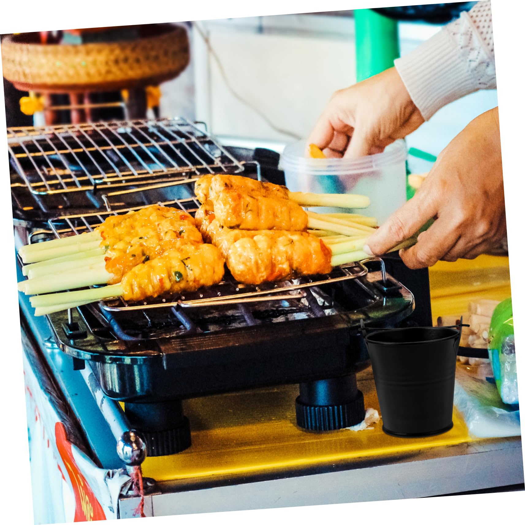 IWOWHERO Grill Accessory Set Metal Grease Bucket Barbecue Drip Bucket Cooking Oil Container