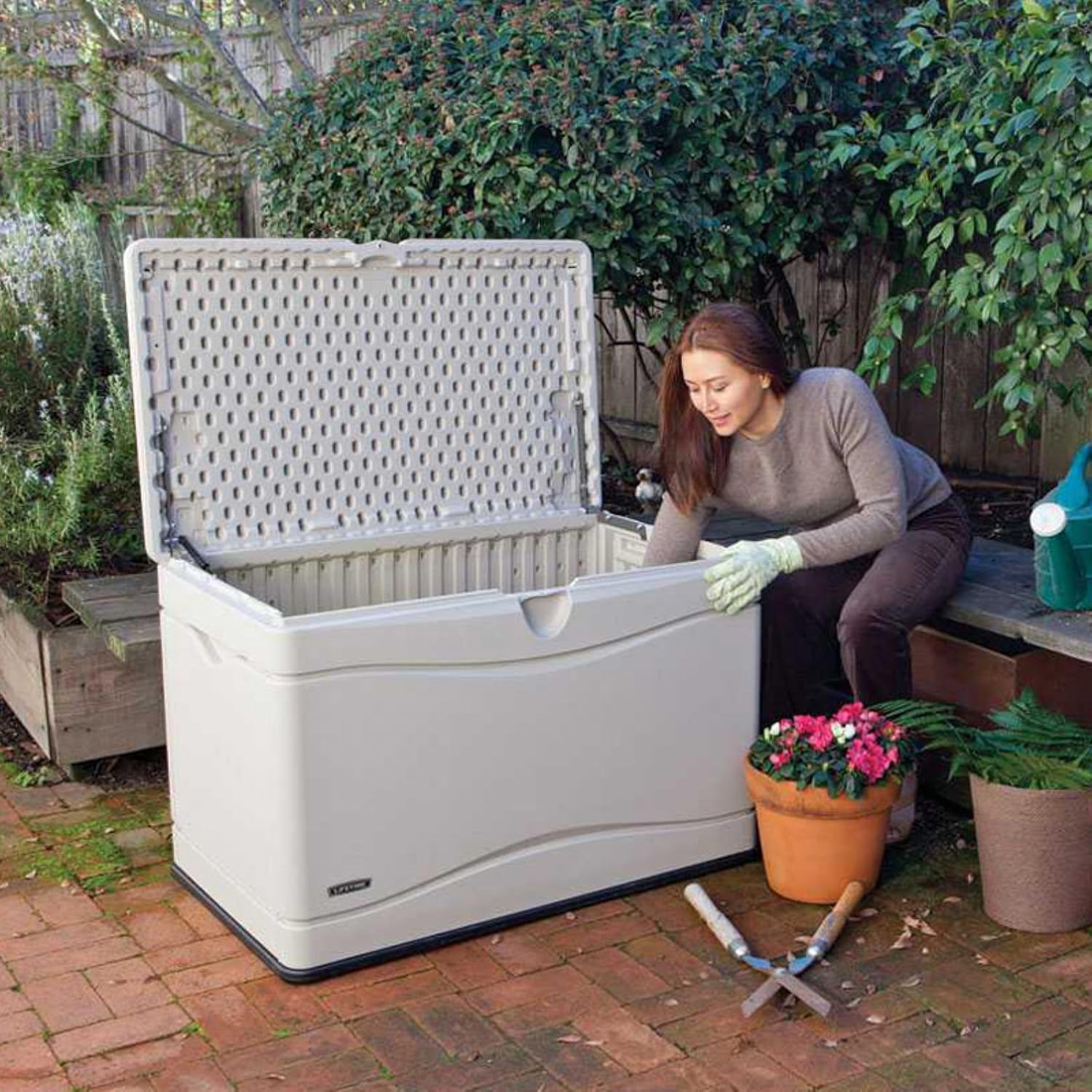 Lifetime 60103 Deck Storage Box, 80 Gallon, Desert Sand/Brown : Everything Else