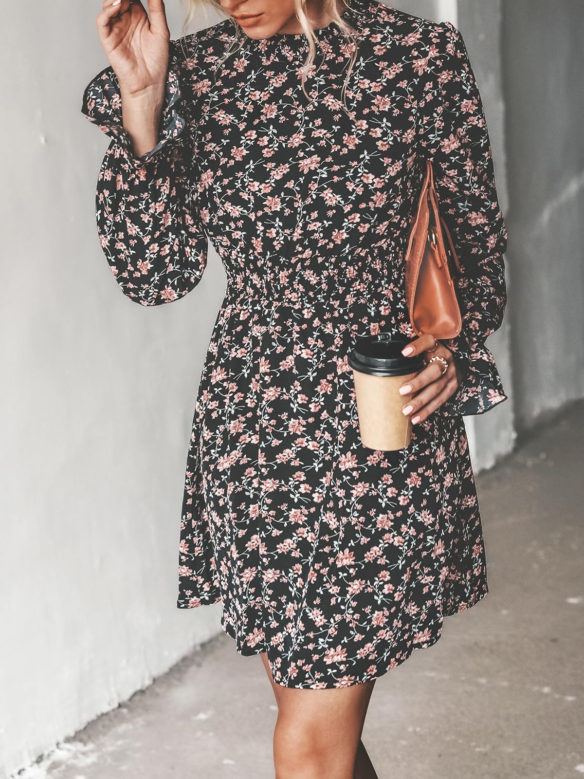 CUPSHE Abito da Donna Collo Alto Manica Lunga Motivo Floreale Mini Abito Corto Abiti Casual Abito a Tunica per Feste Nero XL