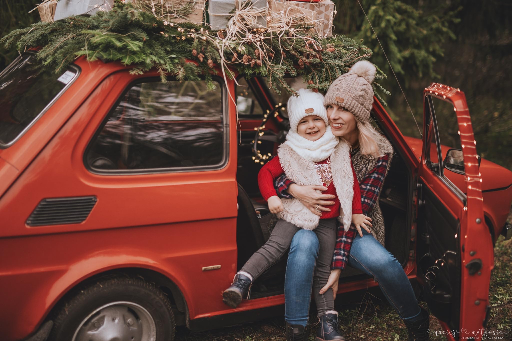 Alur Bonnet Fille et Garcon avec Pompon et Cache Cou Bebe - Ensemble Bonnet Echarpe Chaud et Universelle - Élastique en Douce Bonnet et Tour de Cou Enfant (A1)