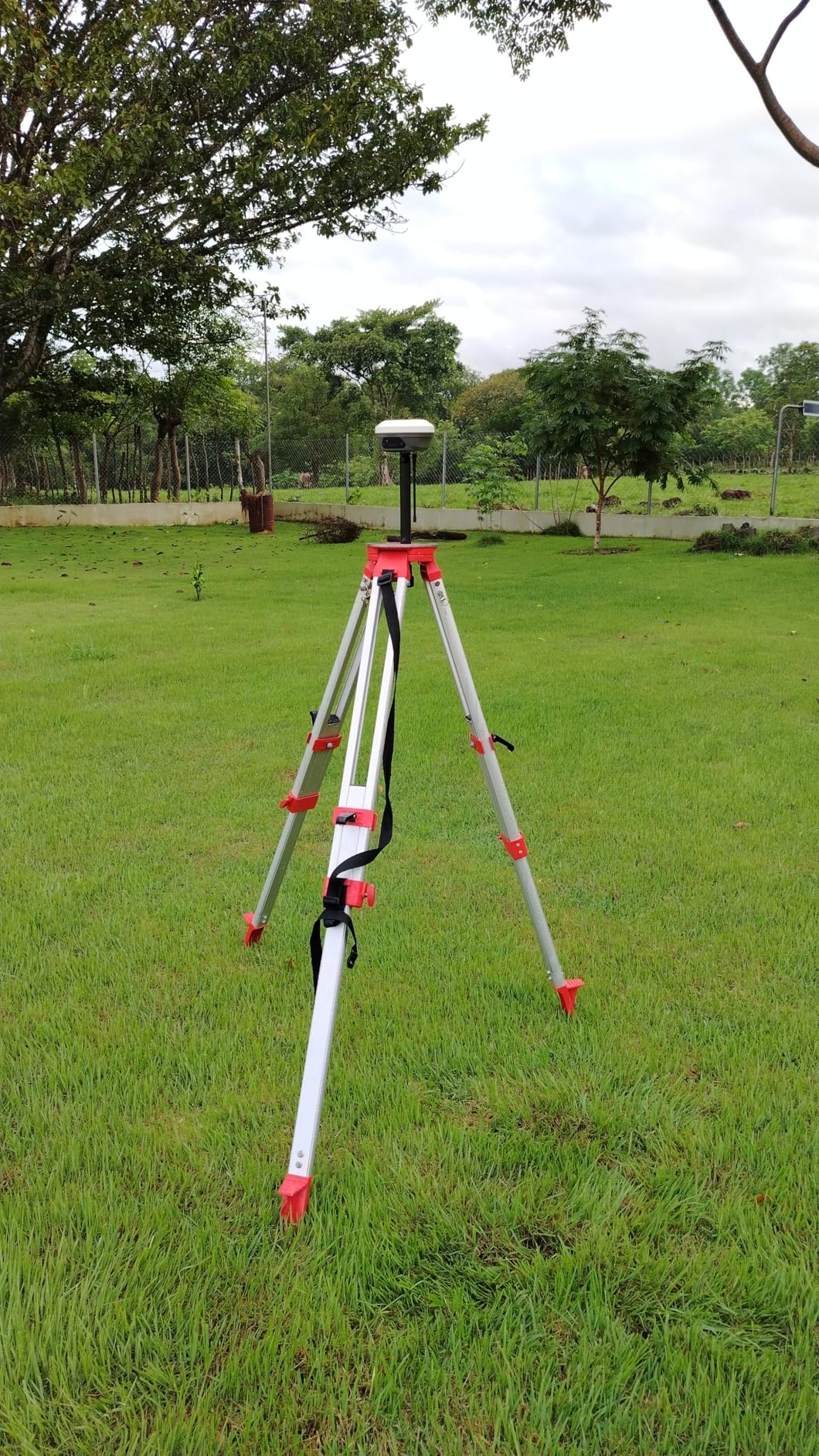 $58/mo - Finance E1 Lite GNSS RTK Surveying Equipment, RTK GNSS GPS ...