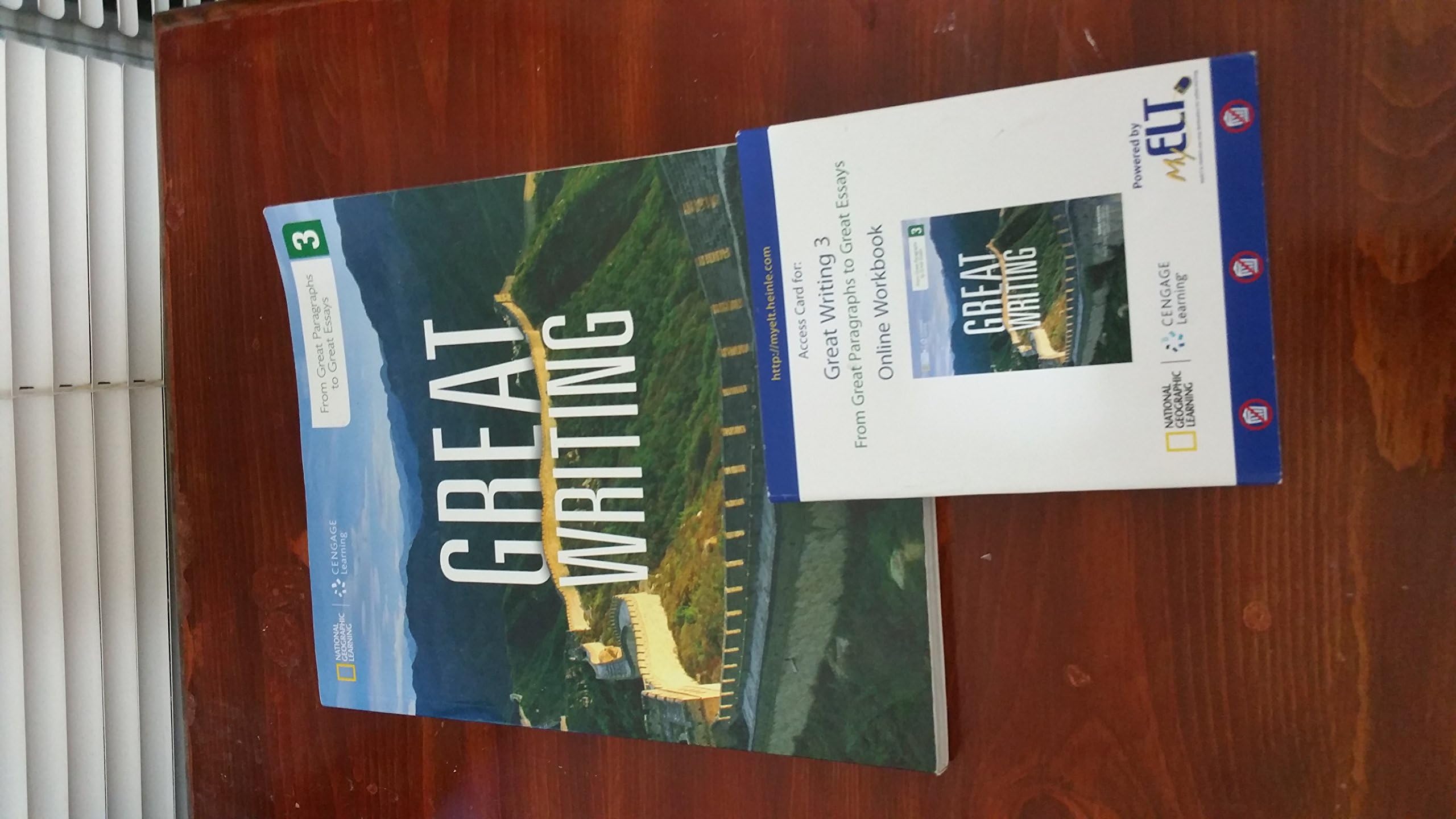 From Great Paragraphs to Great Essays