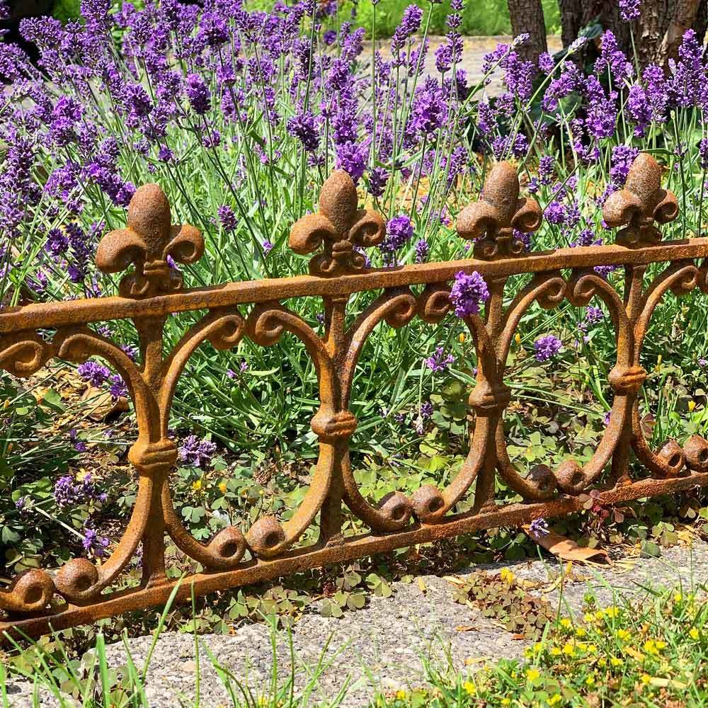 Beetzaun Metall Gusseisen Lilie Rost Beeteinfassung Antik-Stil Beetumrandung 83cm