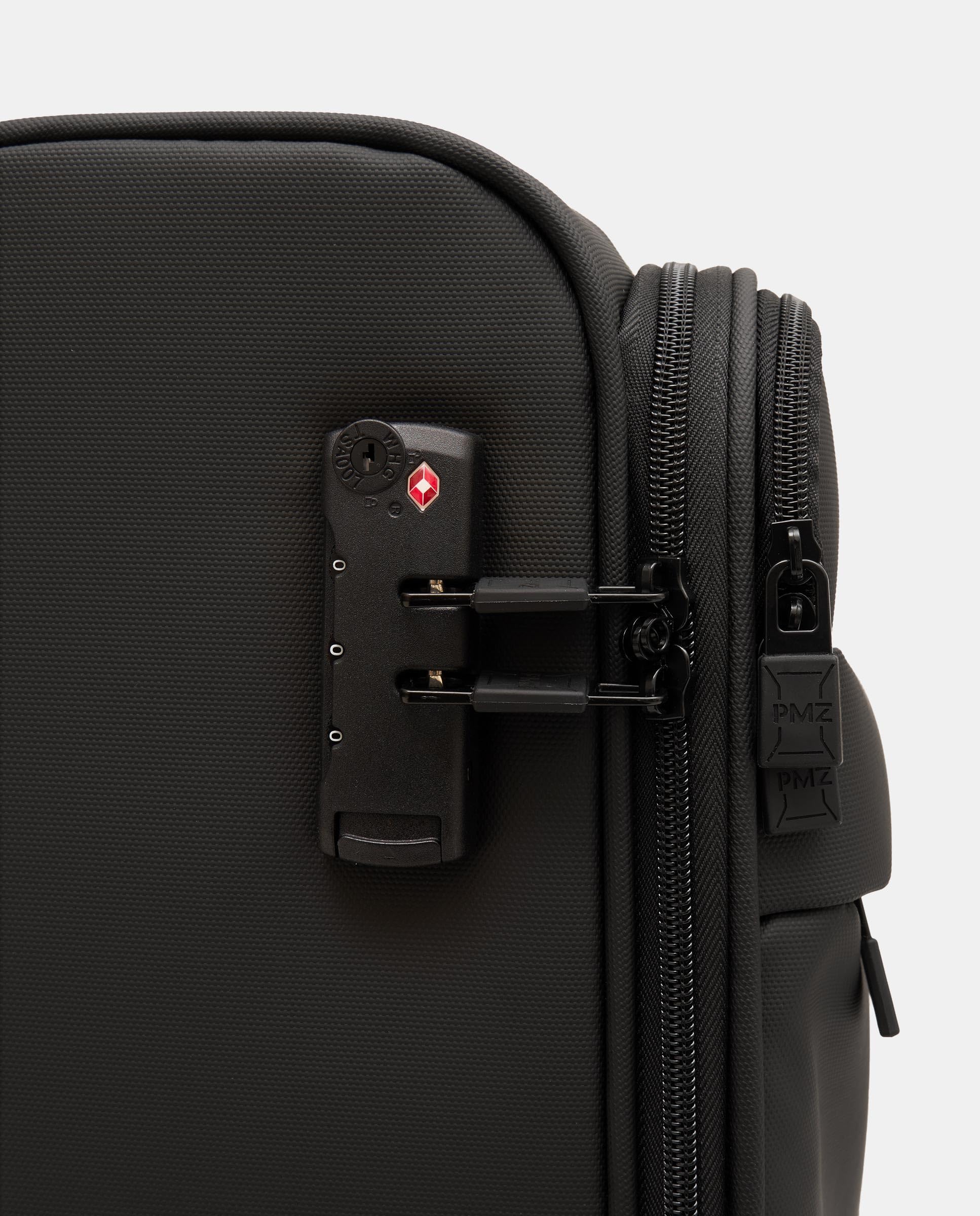 PACO MARTINEZ Maleta de Viaje Unisex, Maleta de Cabina V Air Expandible con Candado TSA, Capacidad 36-44 litros, Color Negro - 40x55x20-25 Centímetros