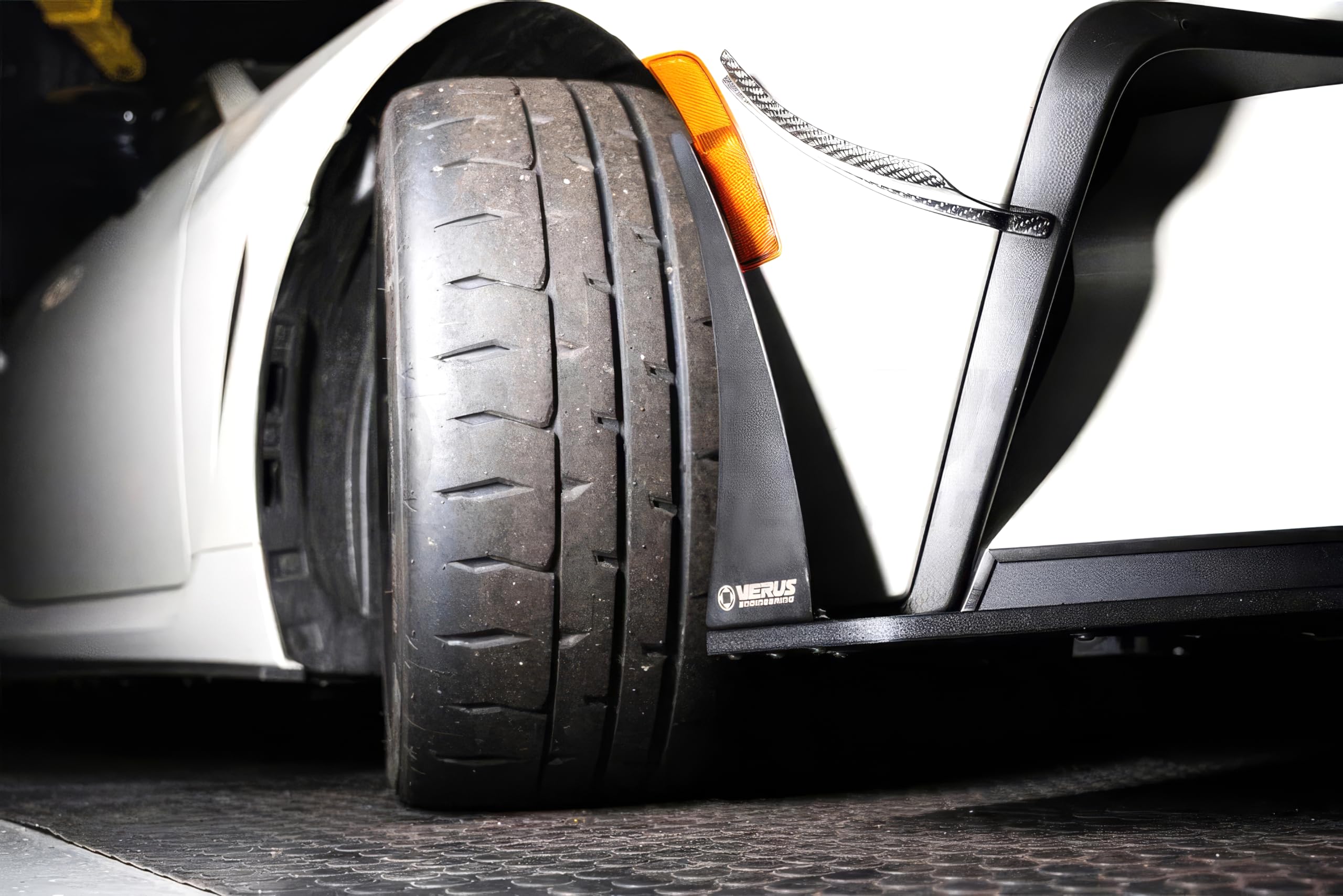 Amazon | VERUS ENGINEERING(ヴェルスエンジニアリング)A0441A：GR86