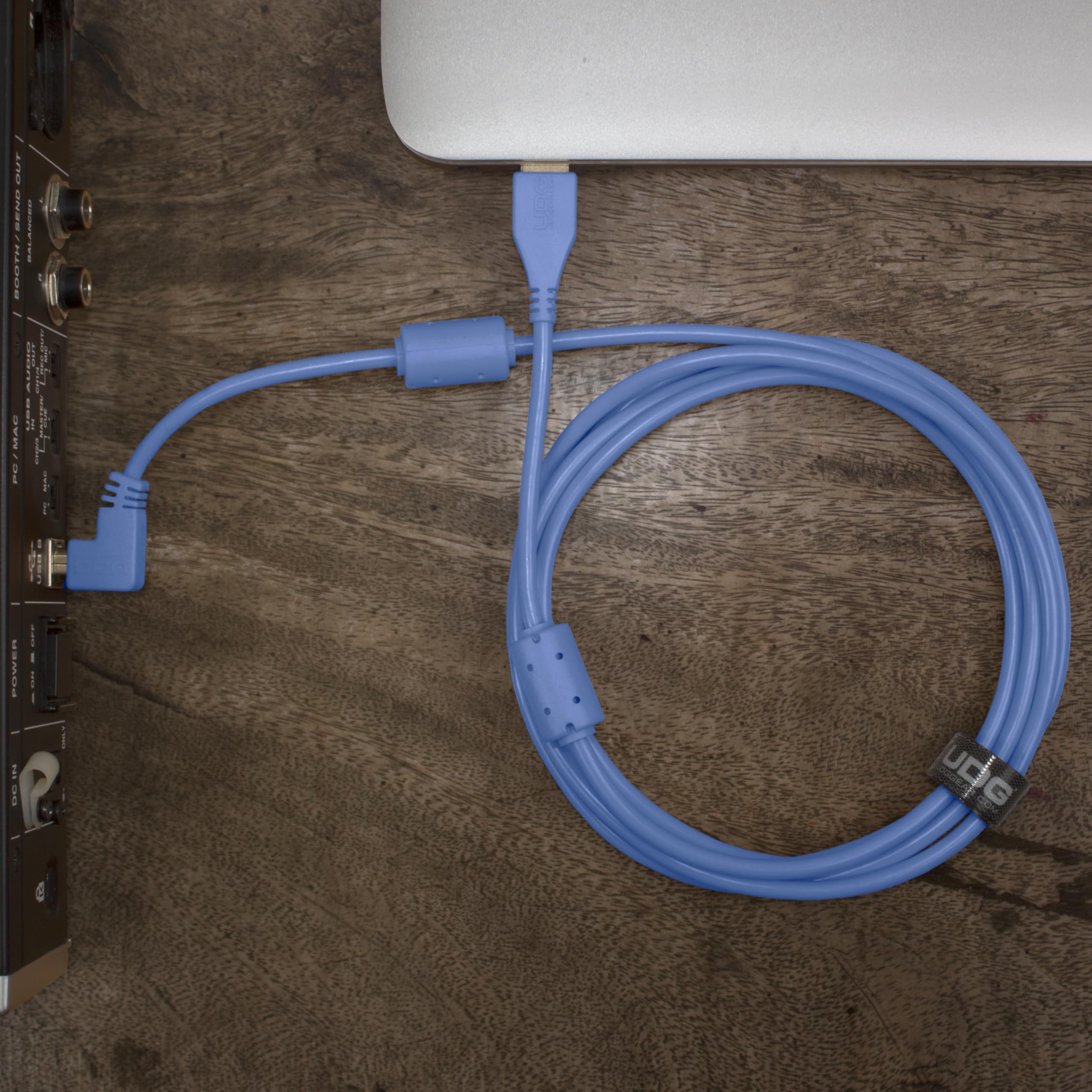 UDG U95004LB Cavo USB 2.0 A-B Ottimizzato Per Audio - 1 Metro, Blu, Connettori Placcati Oro E Filtri In Ferrite