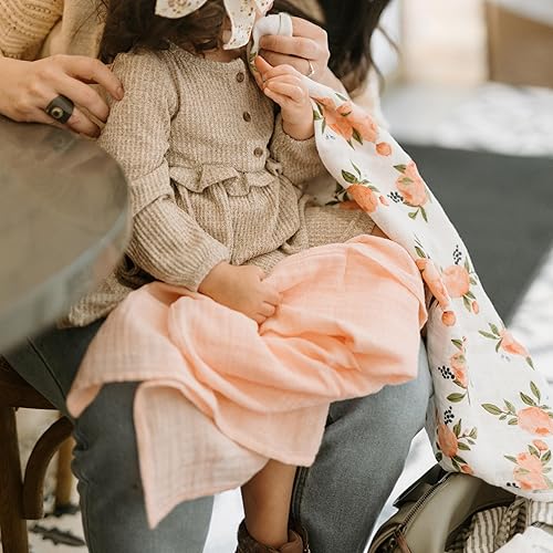 Miniatura 6 de Little Unicorn Paquete de 4 cuadrados de muselina de algodón Enfermería, eructos, alimentación, limpieza, derrames Manta súper suave y ligera para