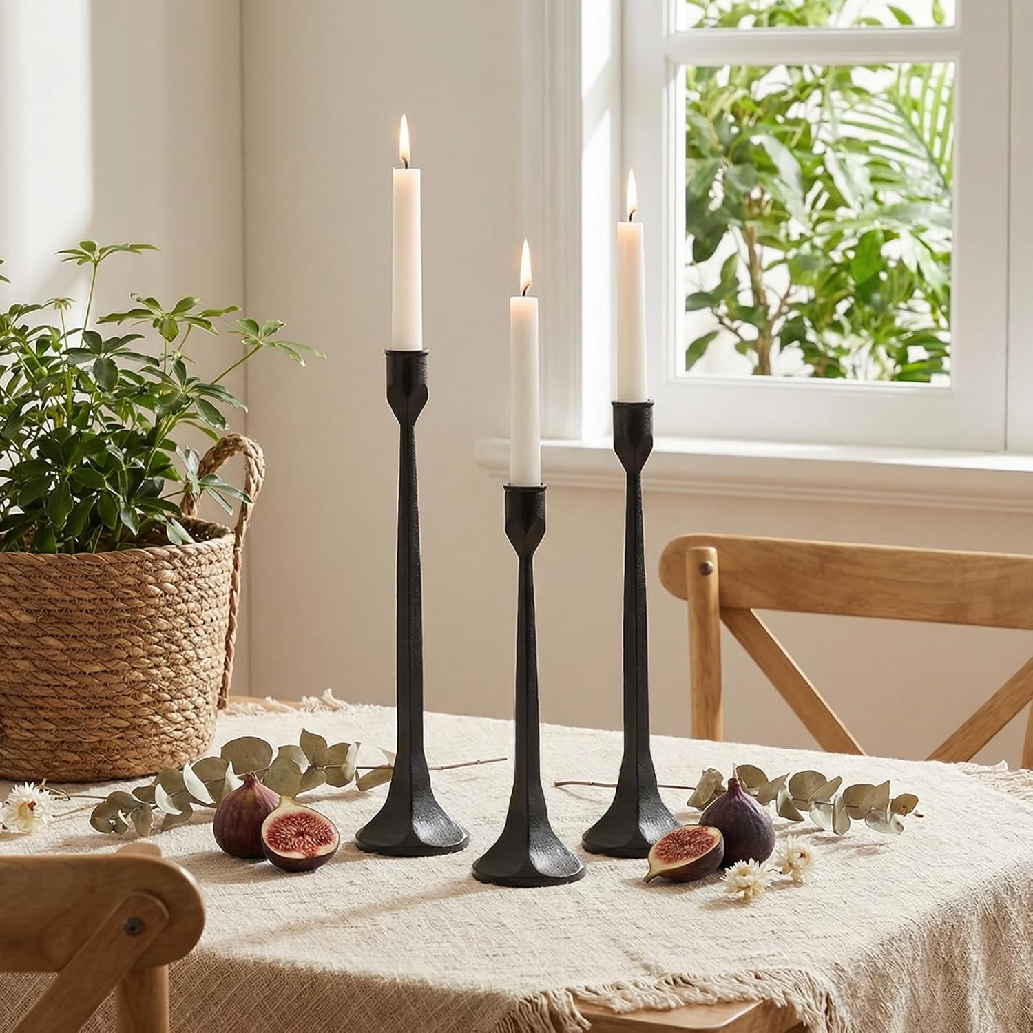 Vintage Cast Iron Black Taper Candle Holders Set of 3 Antique Decorative Candlestick Holder for Wedding Dining Table Party Rustic Home Decor