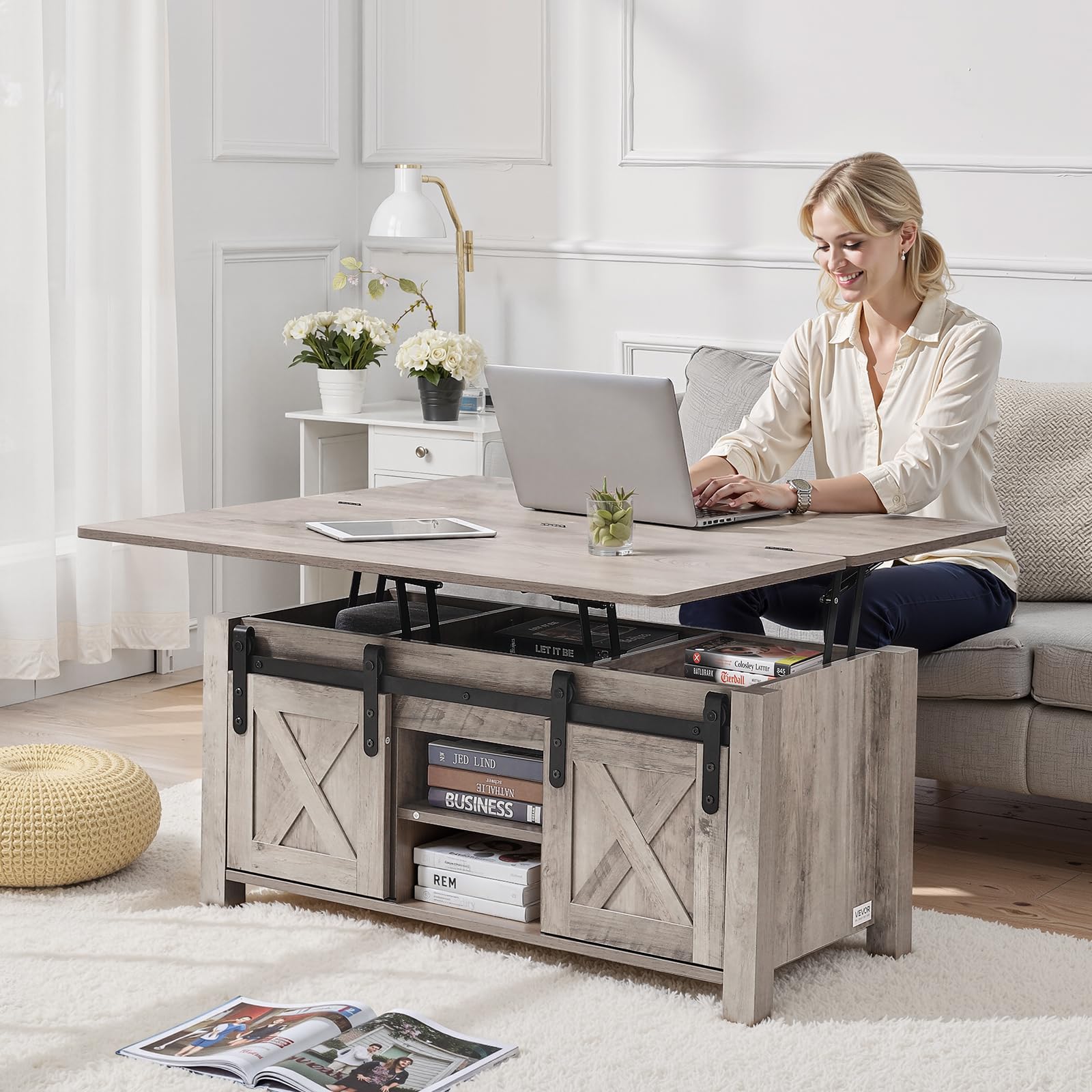 VEVOR Mesa de Centro Elevable 100 cm, Mesa de Café con Puerta Estilo Granero y Compartimento de Almacenamiento Oculto, Mesita de Salón o Comedor de Madera para Salón, Oficina, Hogar, Roble Rústico