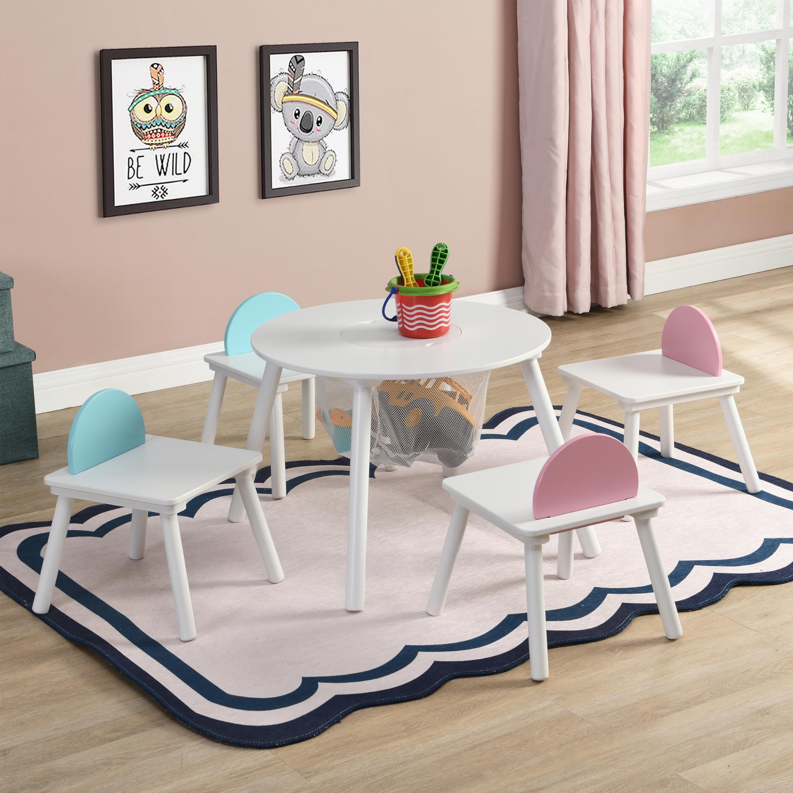 Panel Table with 4 Chairs