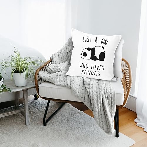 Miniatura 2 de YUESHARE Just A Girl Who Loves Pandas Panda Bear - Funda de almohada de 18 x 18 pulgadas, regalo para amantes de los osos pandas, para el hogar,
