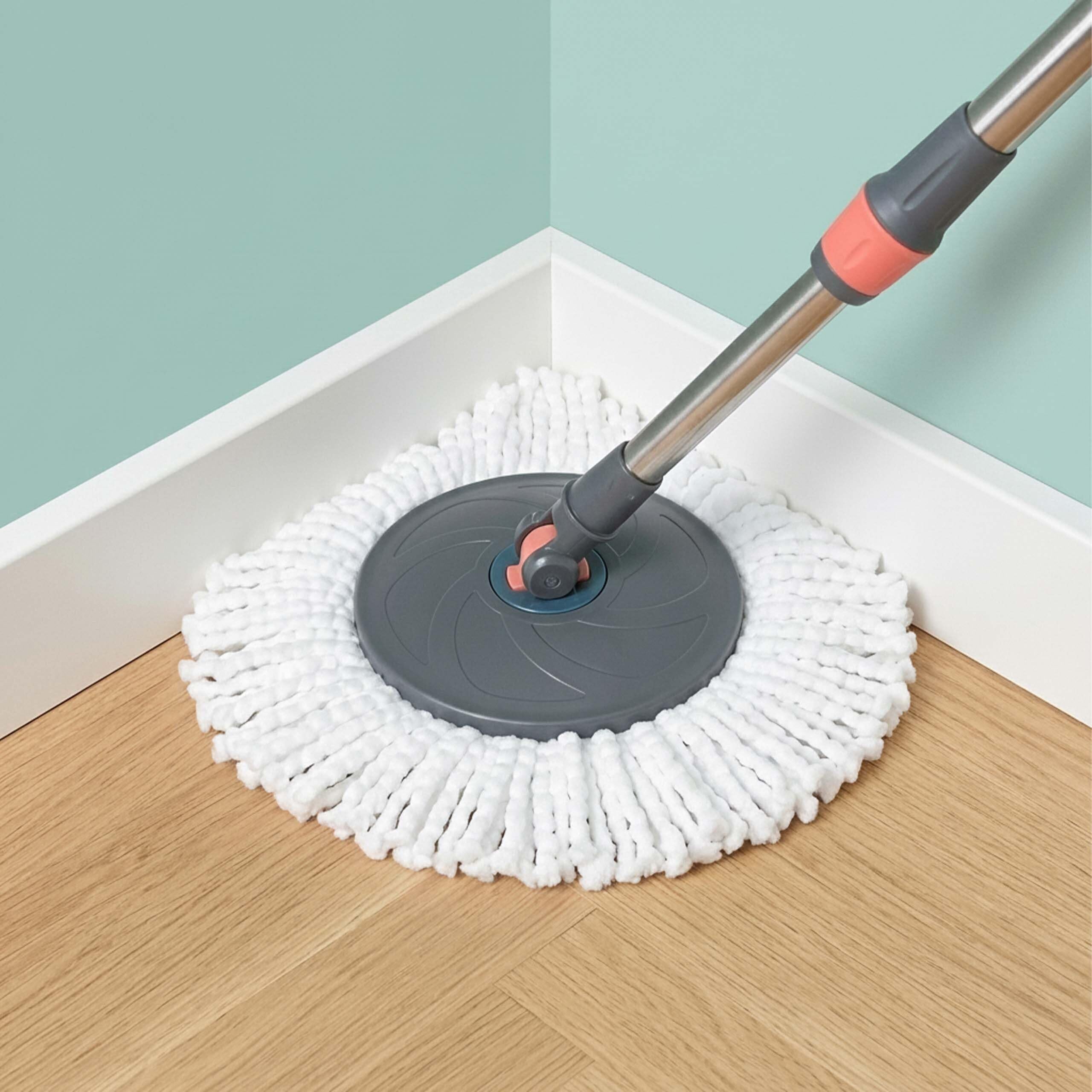 Relaxdays mocio, secchio 14L con strizzatore, impilabile, grigio | HBT 25,5x26x48,5 cm, 2 teste triangolari in microfibra