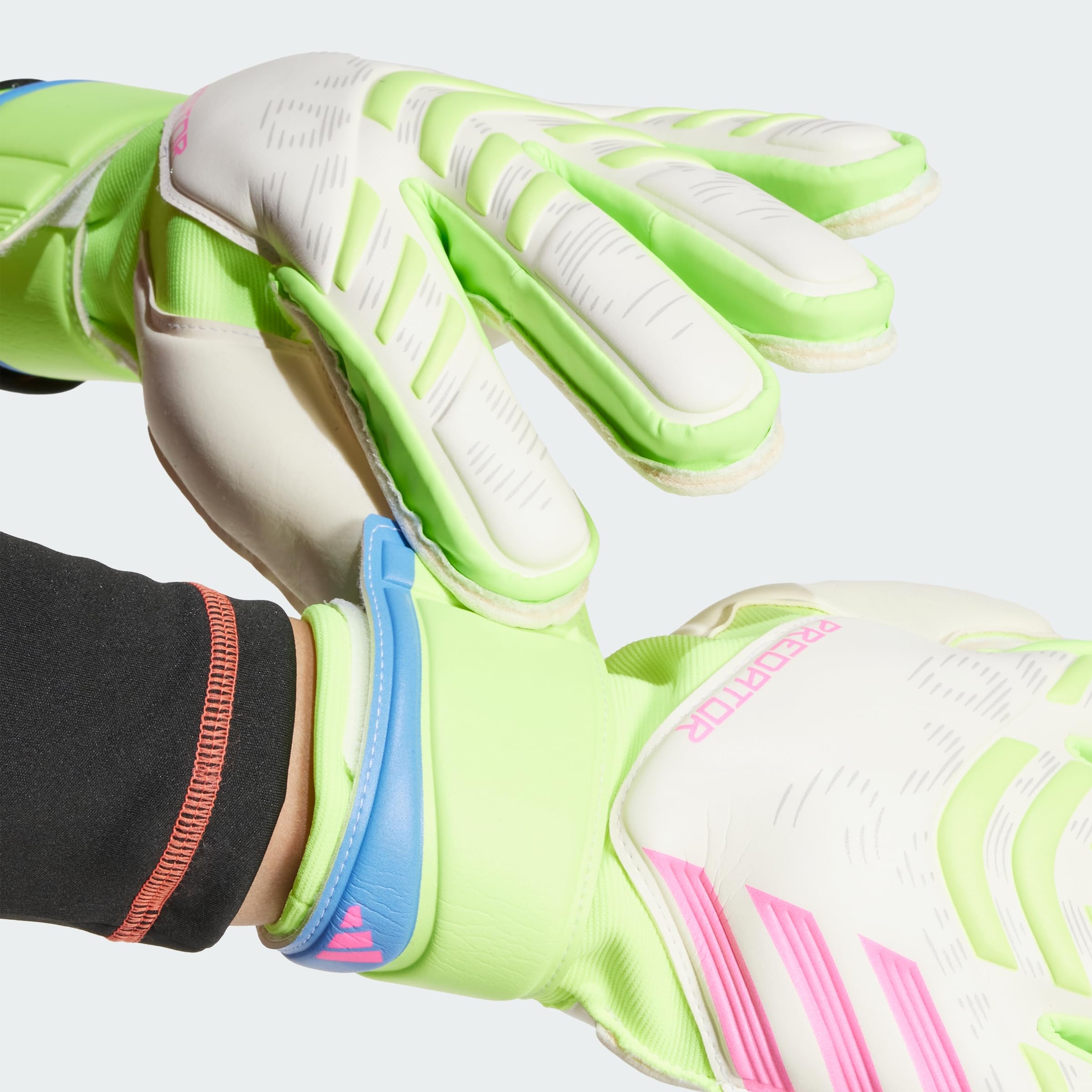 adidas sport UNISEKS PRED GL MTC FS