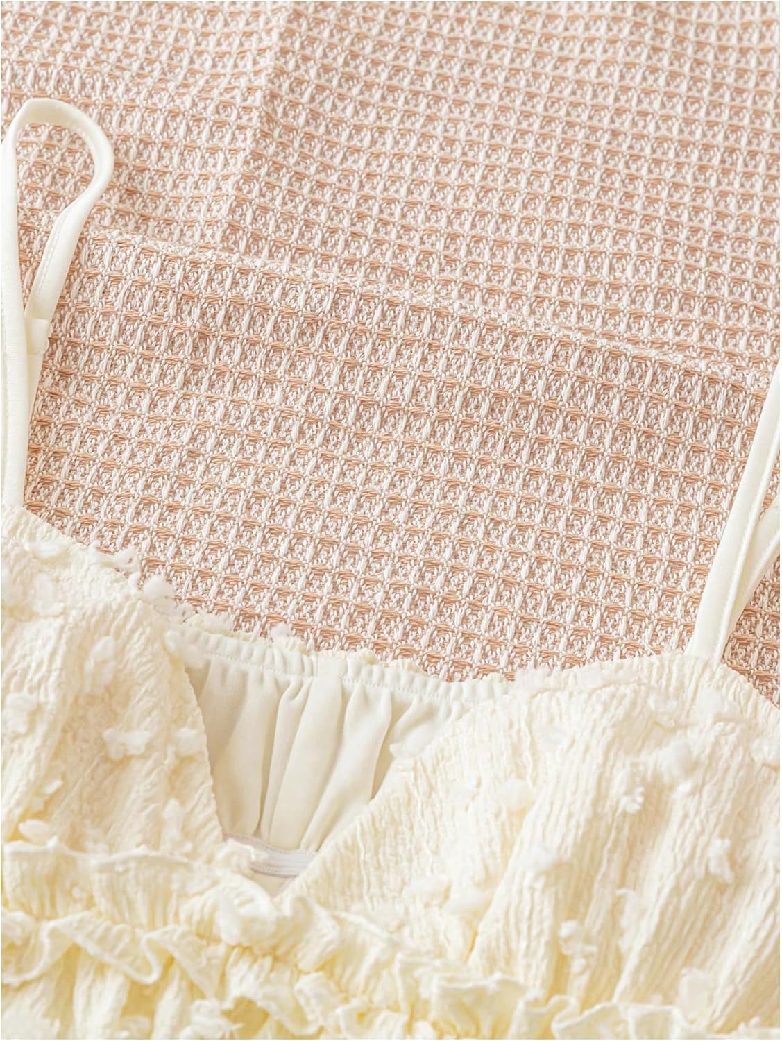 MakeMeChic Women's V Neck Spaghetti Strap Camisole Sleeveless Ruffle Hem Y2K Tank Tops - Image 5