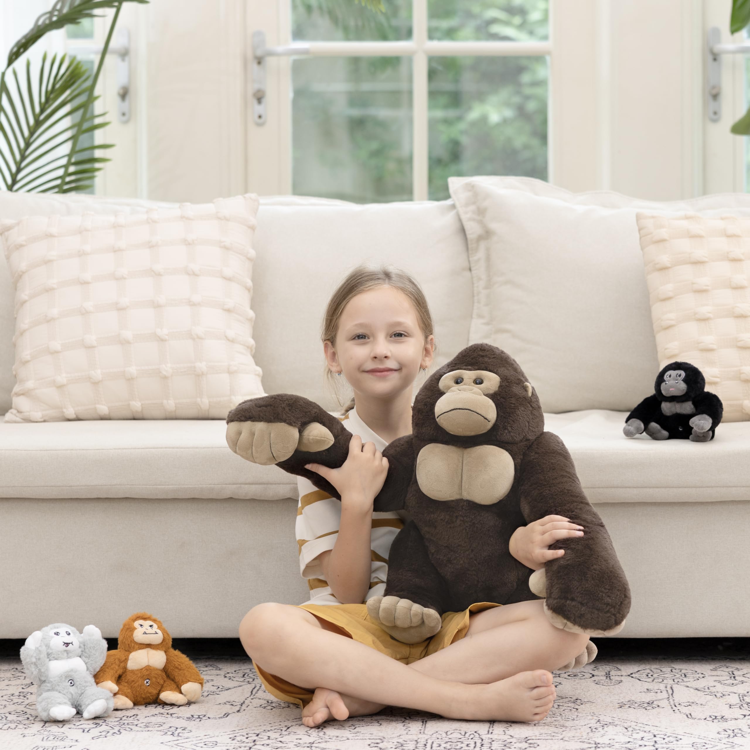 MorisMos Big Gorilla Soft Toy with Babies inside, Lifelike Large Giant Gorilla Monkey Teddy Stuffed Animal Plush Cuddly, Kawaii Presents for Kids Girls Boys Birthday Party Decorations (50 cm) — view 9