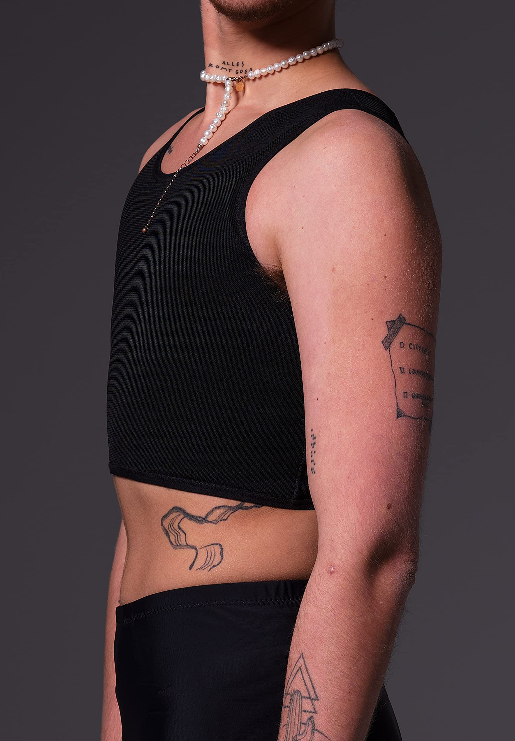 UNTAG - Basic Swim Chest Binder schwarz