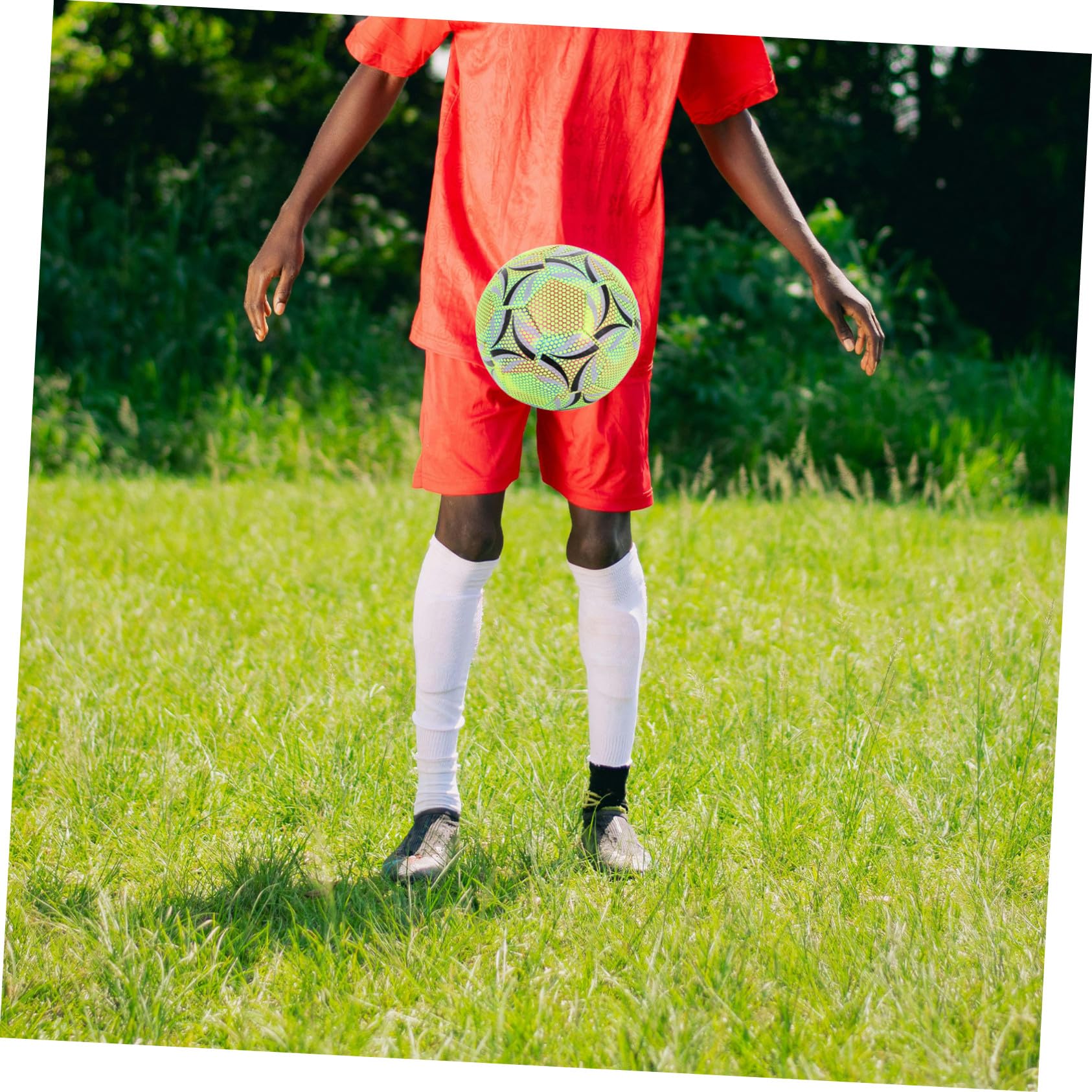 VICASKY Pallone Calcio Junior Robusto e Resistente per Adolescenti e Adulti Design Ergonomico per Miglior Controllo per Allenamenti e Partite Serali