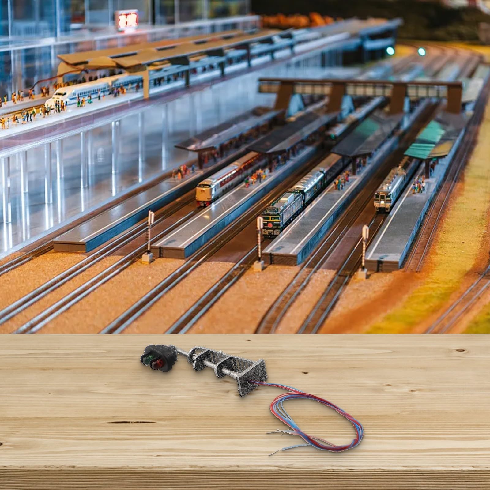 3Pcs N Scale Railroad Train, Model Railroad Train Signals, N Scale 1:87 12V 2 Heads LEDs, Green Red Traffic Lights For Train Layout New