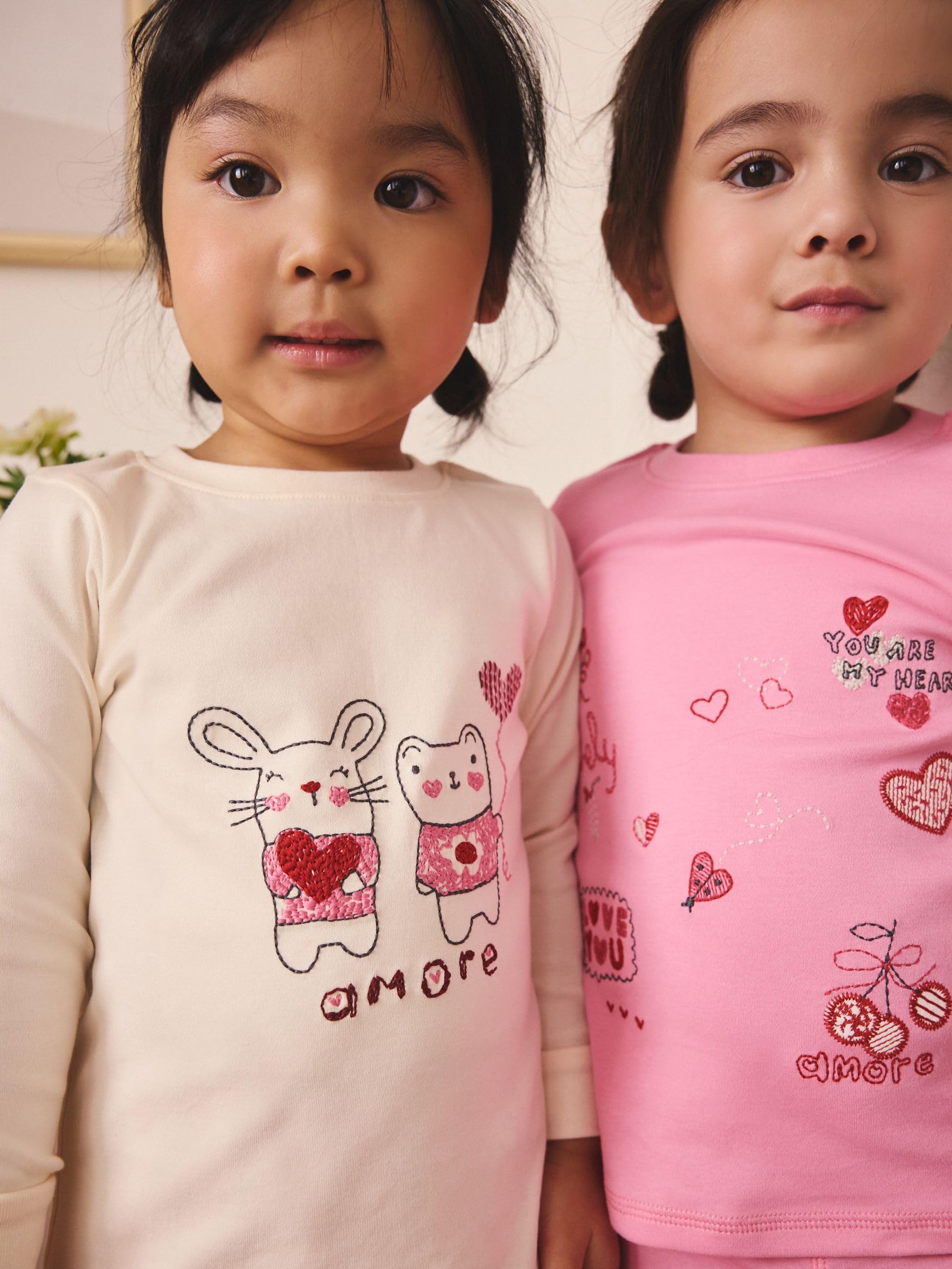 NEXT Mädchen 3er-Pack Schlafanzüge mit Print Pink/Red Galentines Numeric_86-Numeric_92