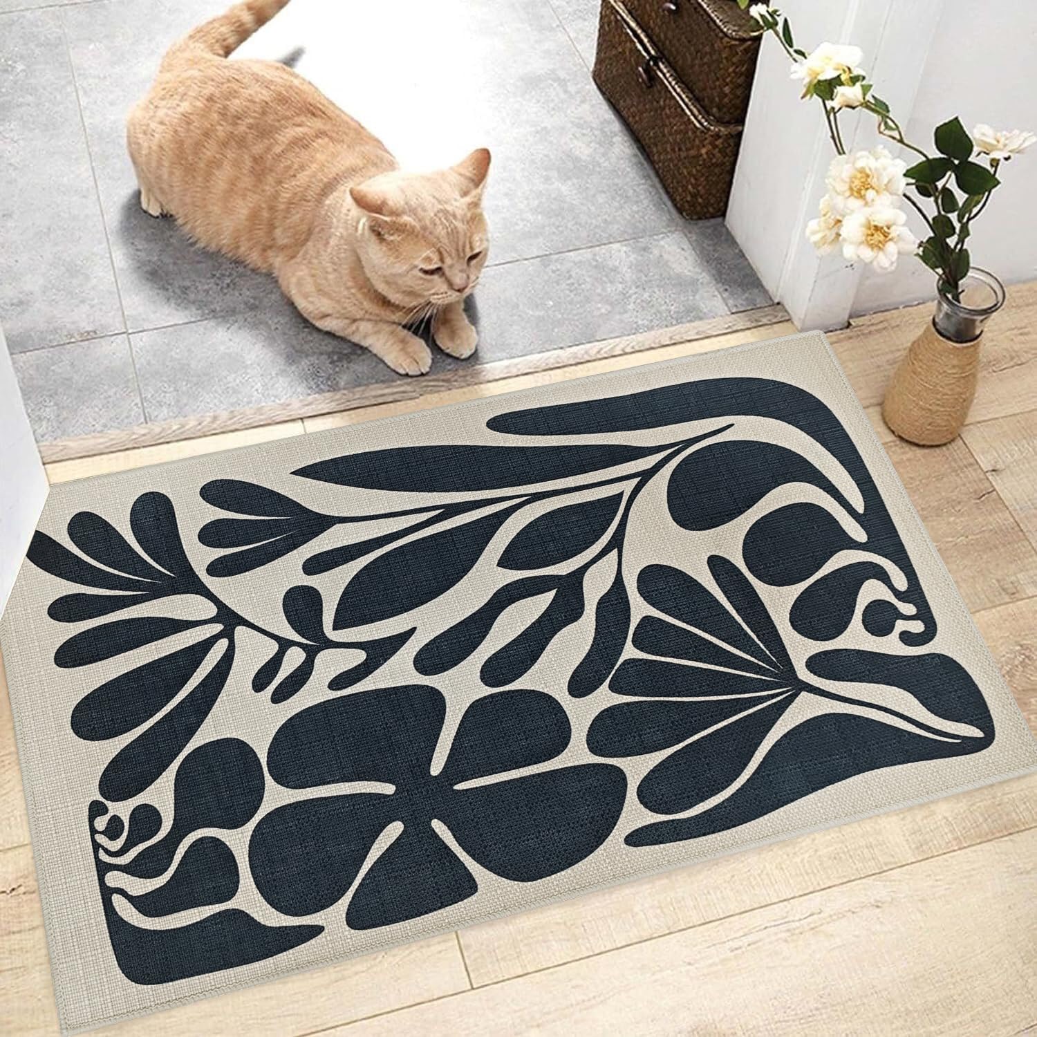 Brevoscht Boho Floral Doormat Outdoor Indoor Entrance Black Flower Door Mats Non Slip Small Welcome Mat Inside Outside Washable Floor Mat for Hallway